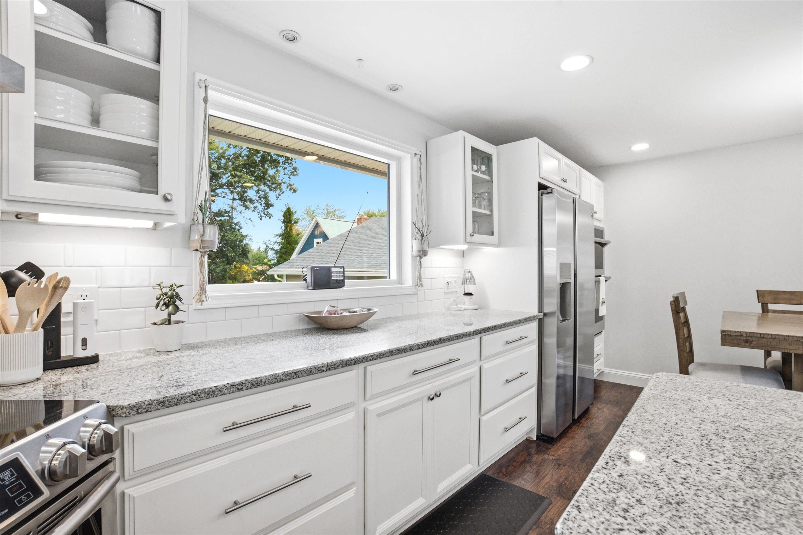 12 Pine Hill Avenue Property Photo 13