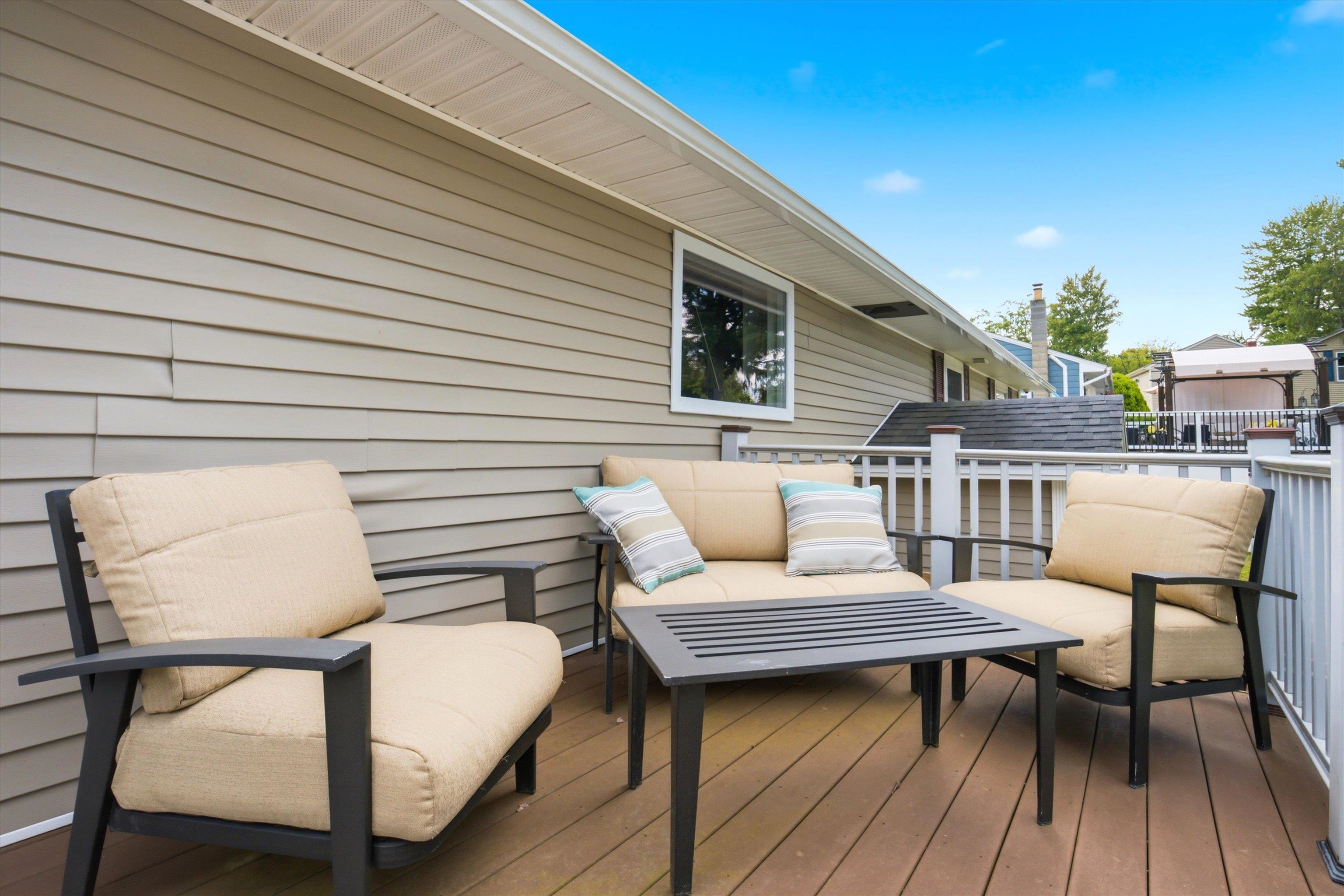12 Pine Hill Avenue Property Photo 32