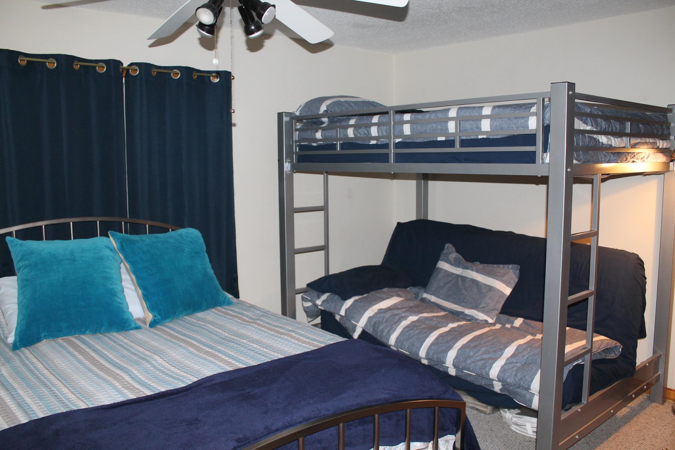 5 Goldfinch Road Property Photo 3