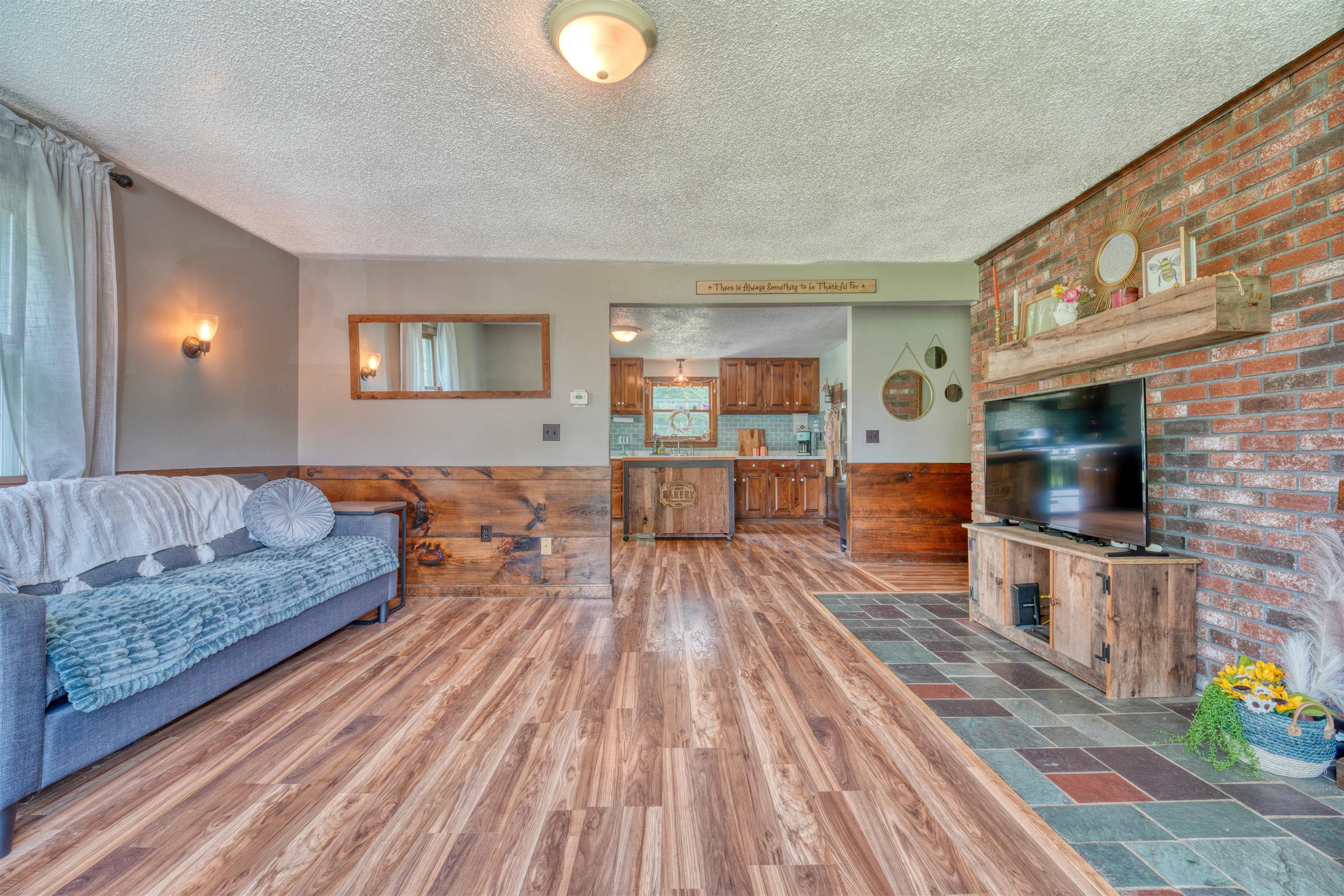 7 Applecrest Lane Property Photo 13