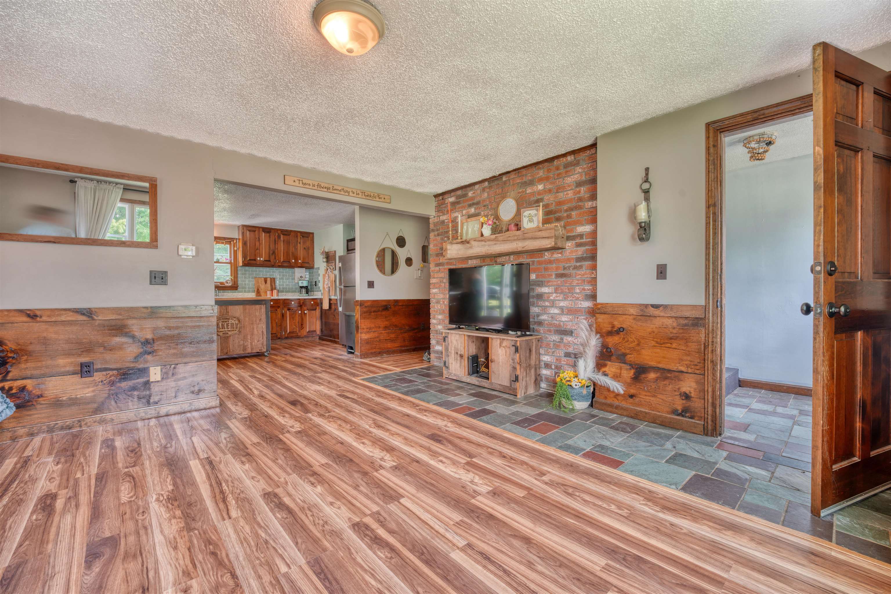 7 Applecrest Lane Property Photo 14