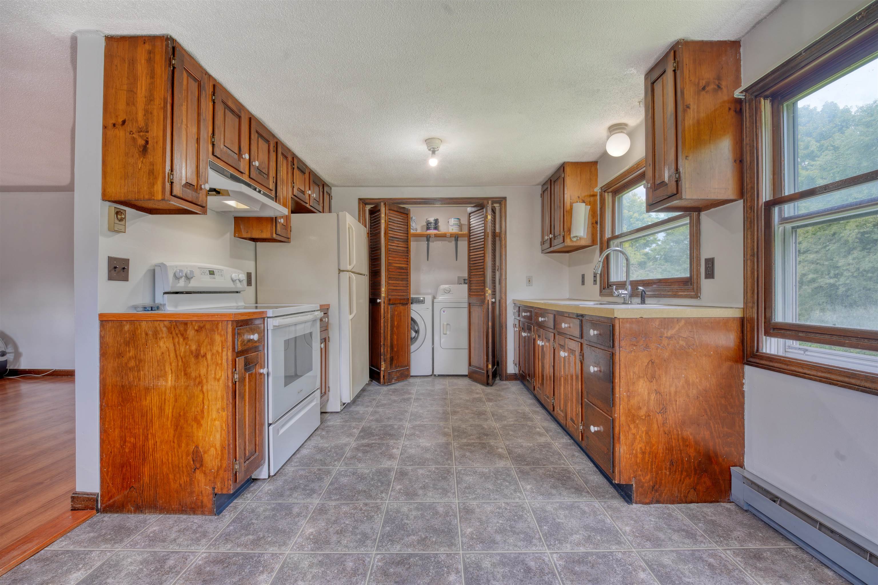 7 Applecrest Lane Property Photo 38