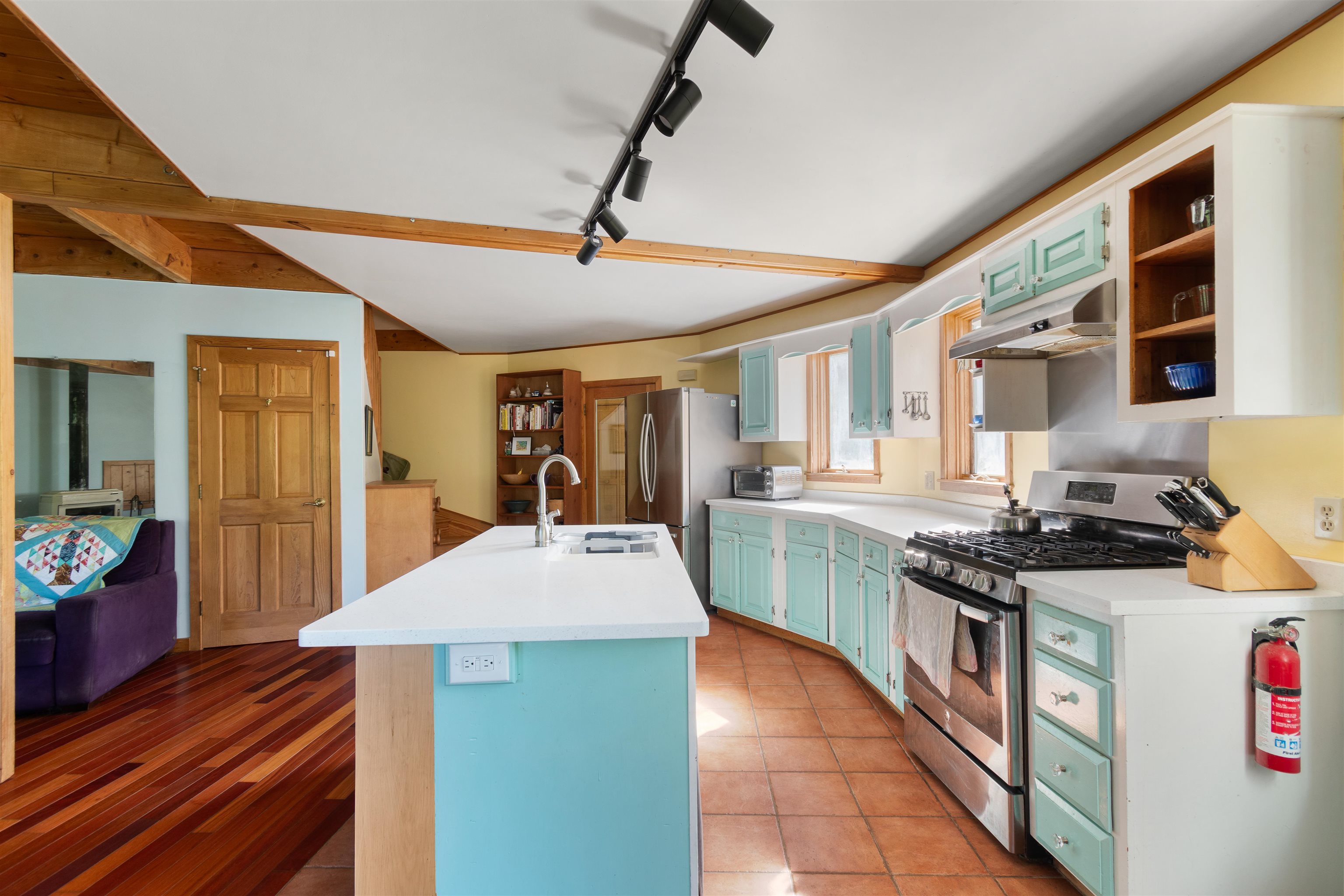 295 Ten Stones Circle Property Photo 12