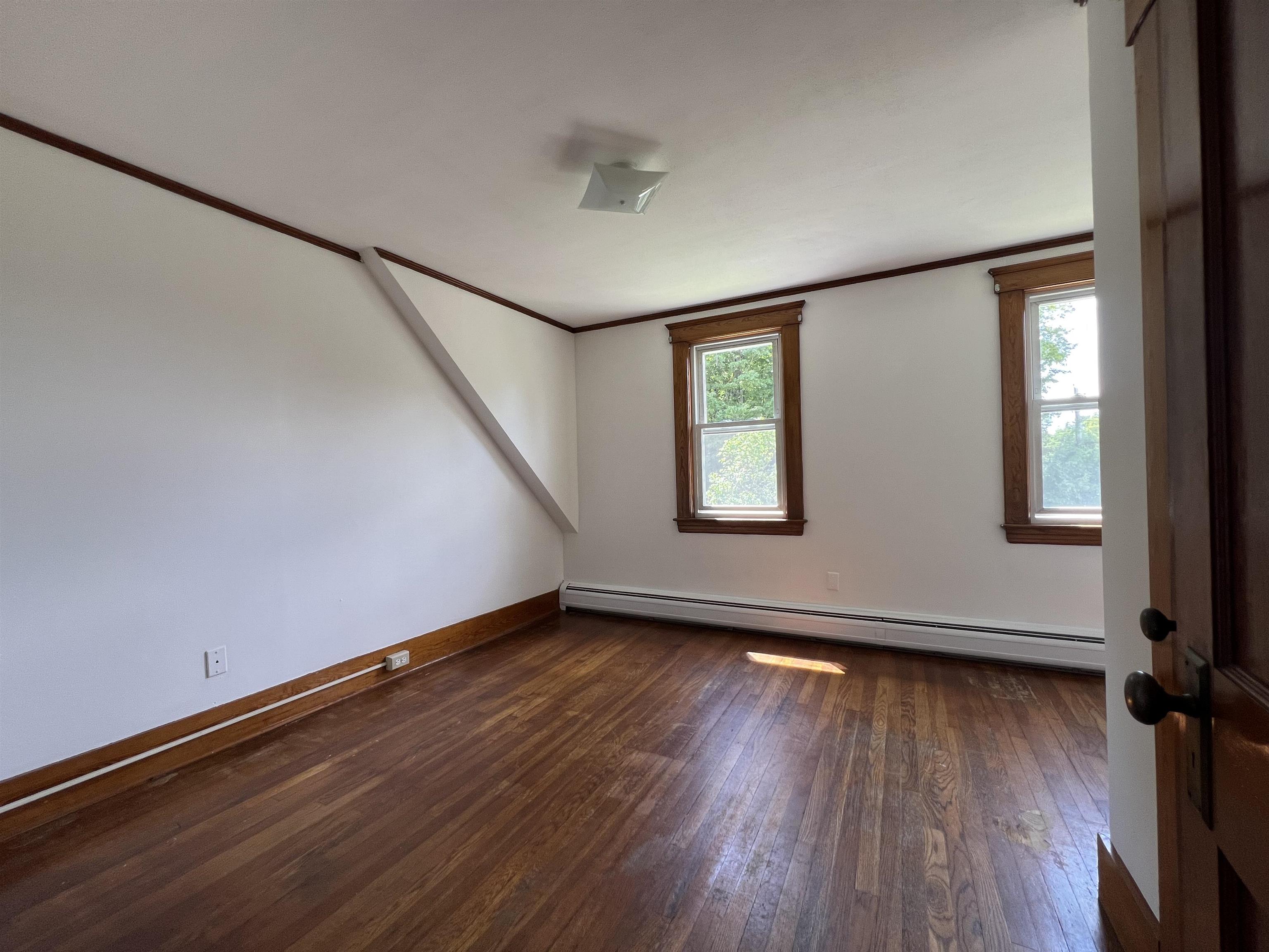 10 Pleasant Street Property Photo 20