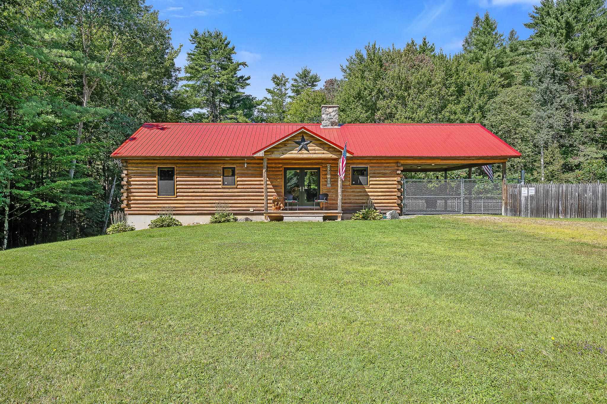 162 South Lunenburg Road Property Photo 1
