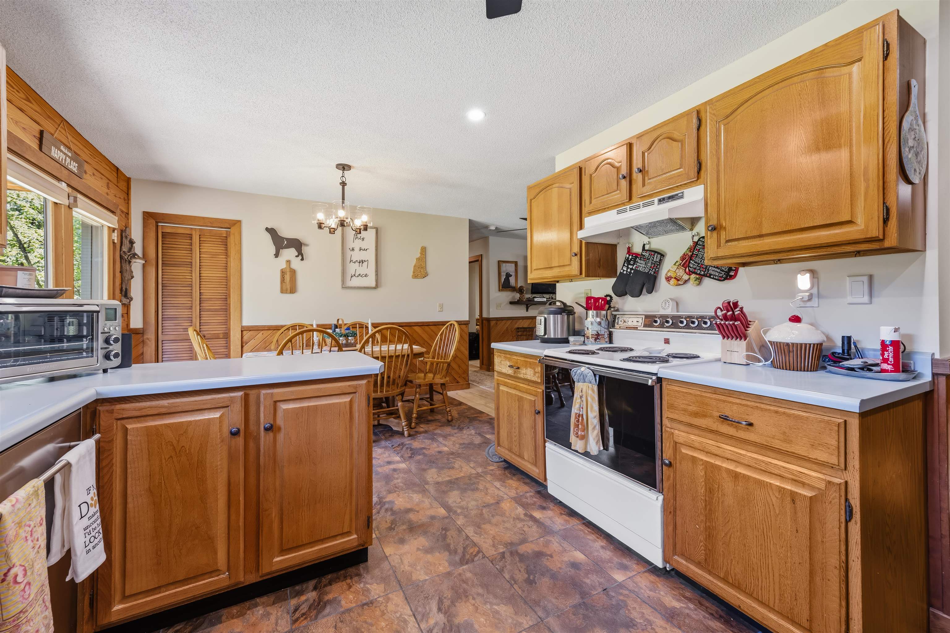 162 South Lunenburg Road Property Photo 13