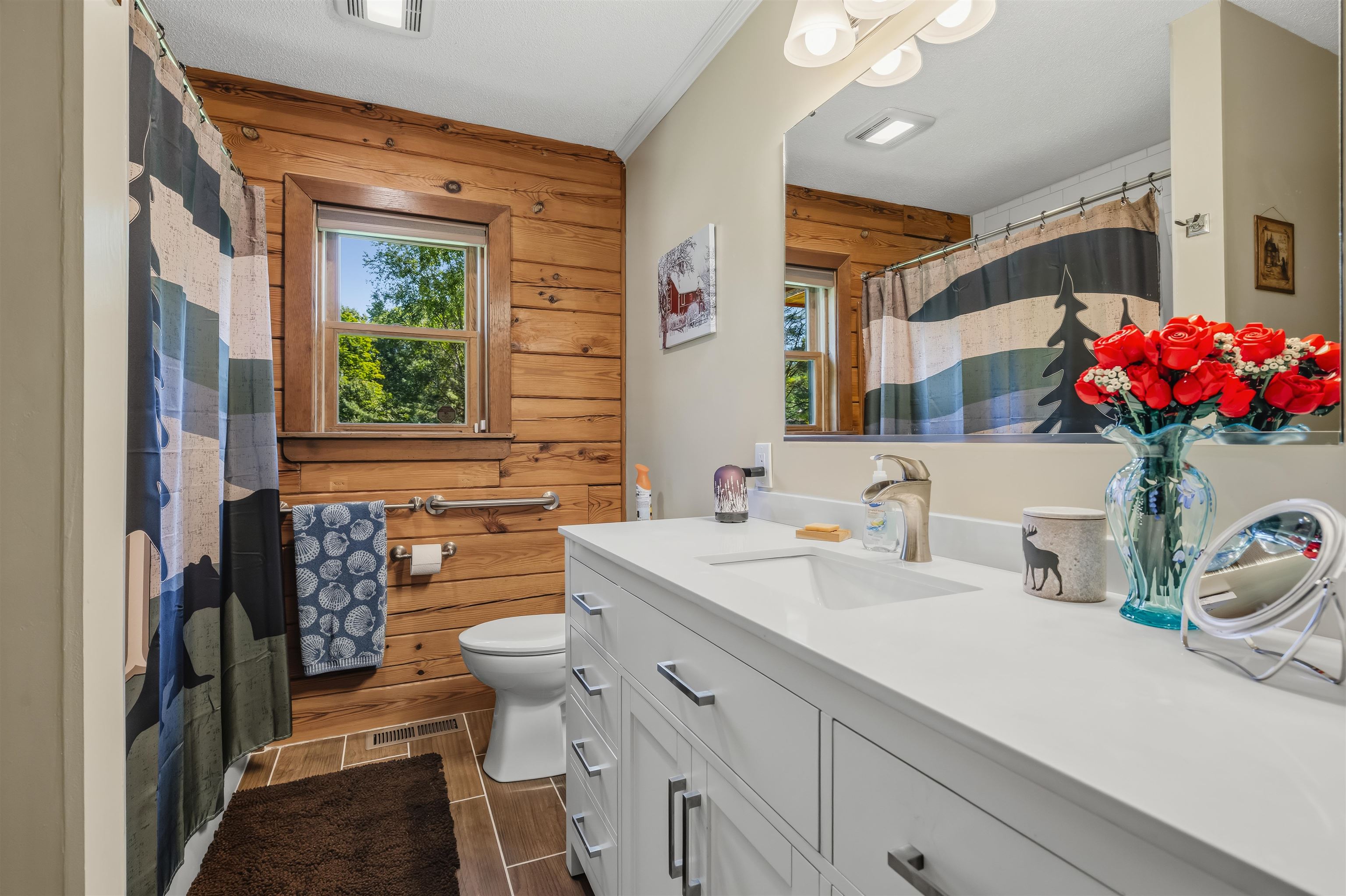 162 South Lunenburg Road Property Photo 32