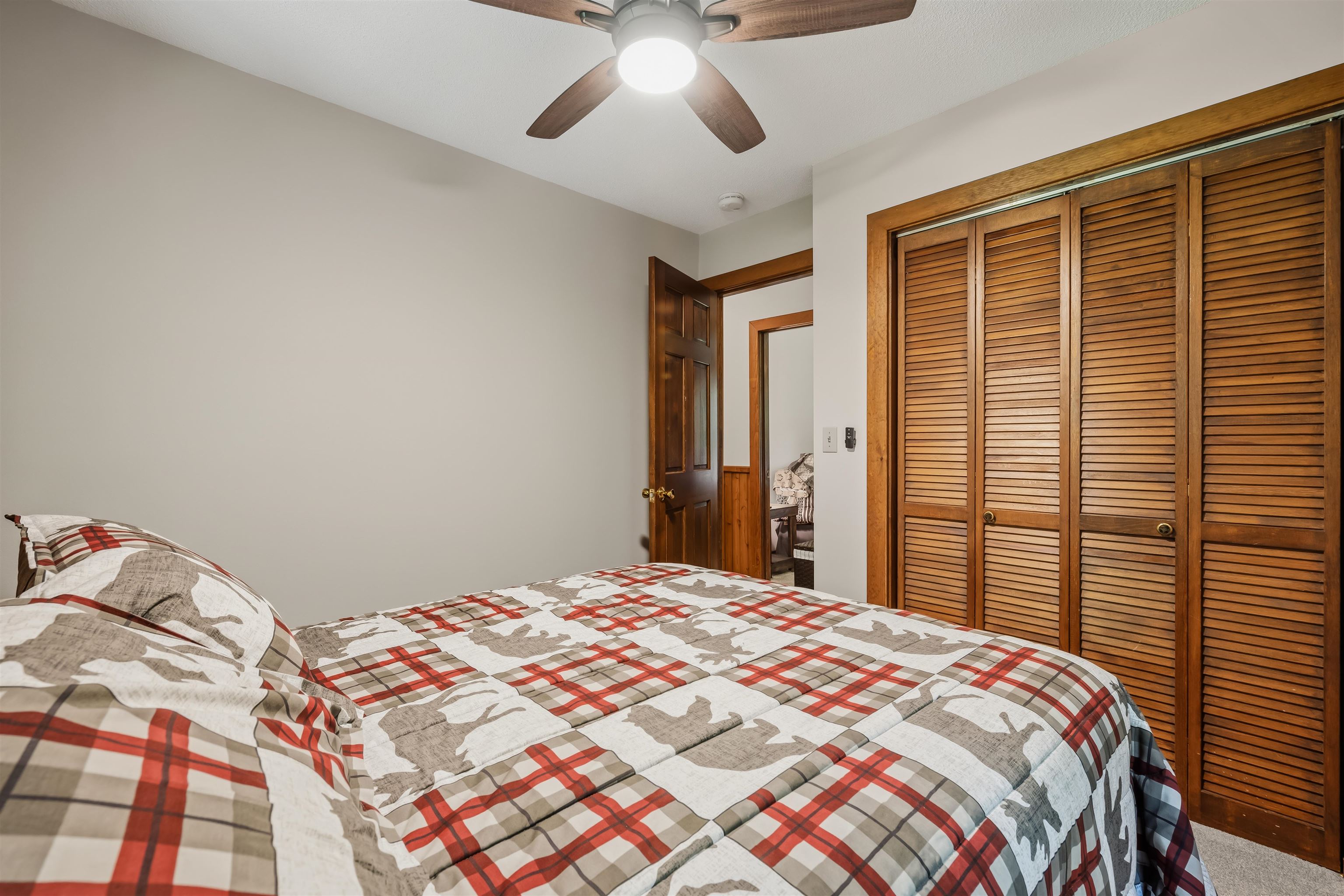 162 South Lunenburg Road Property Photo 35