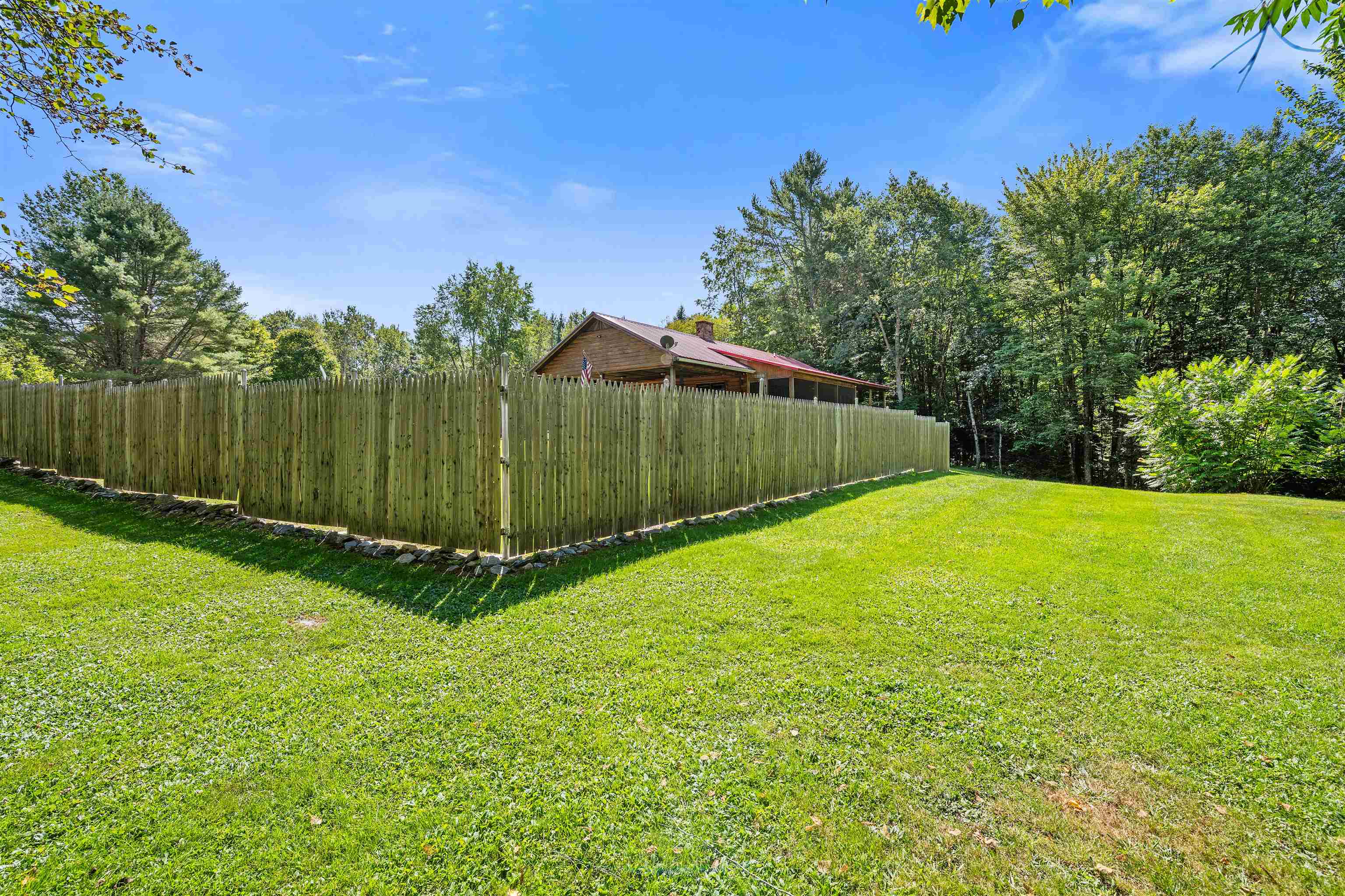 162 South Lunenburg Road Property Photo 43