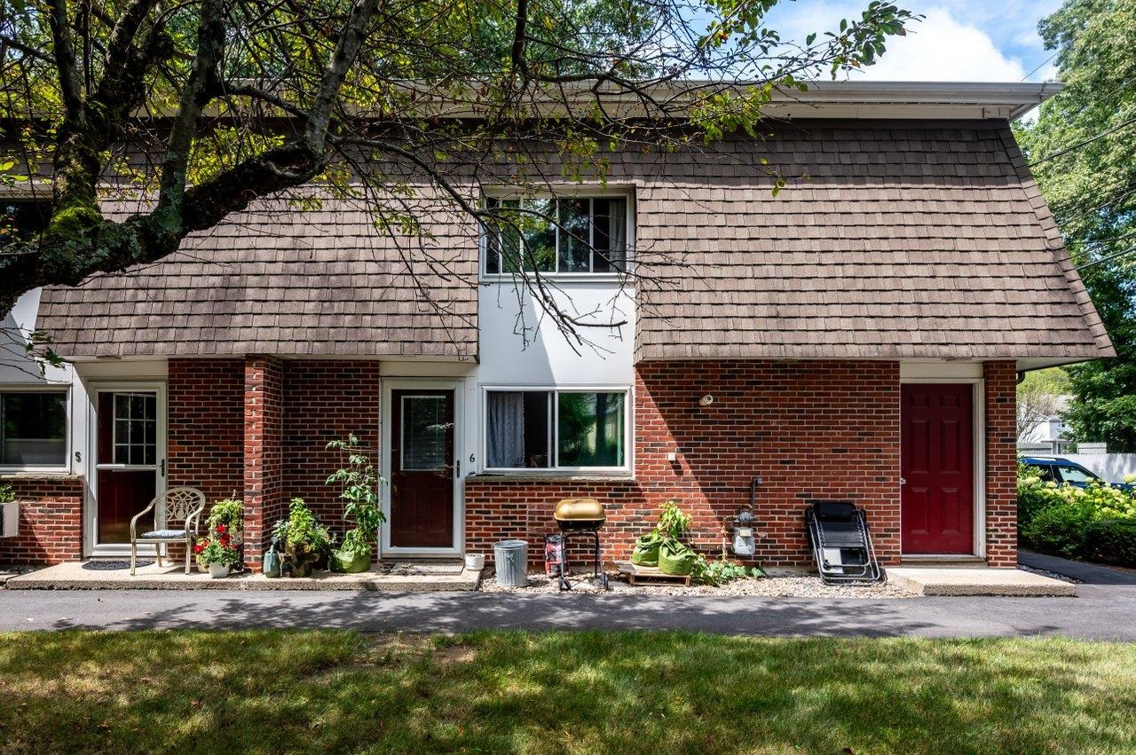 777 Middle Road Property Photo 1
