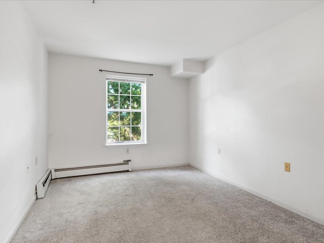 187 Hildred Drive Property Photo 12