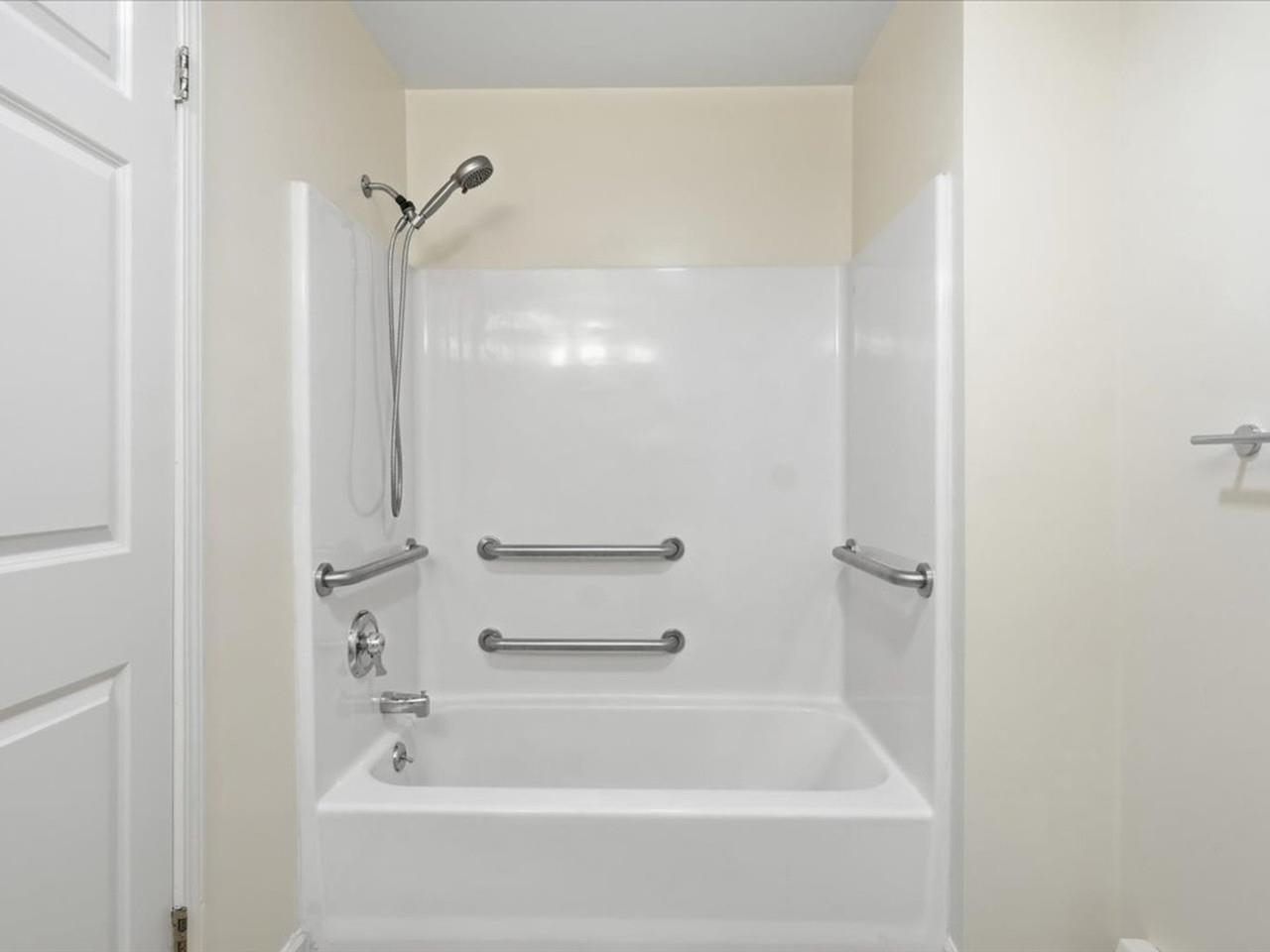 187 Hildred Drive Property Photo 16