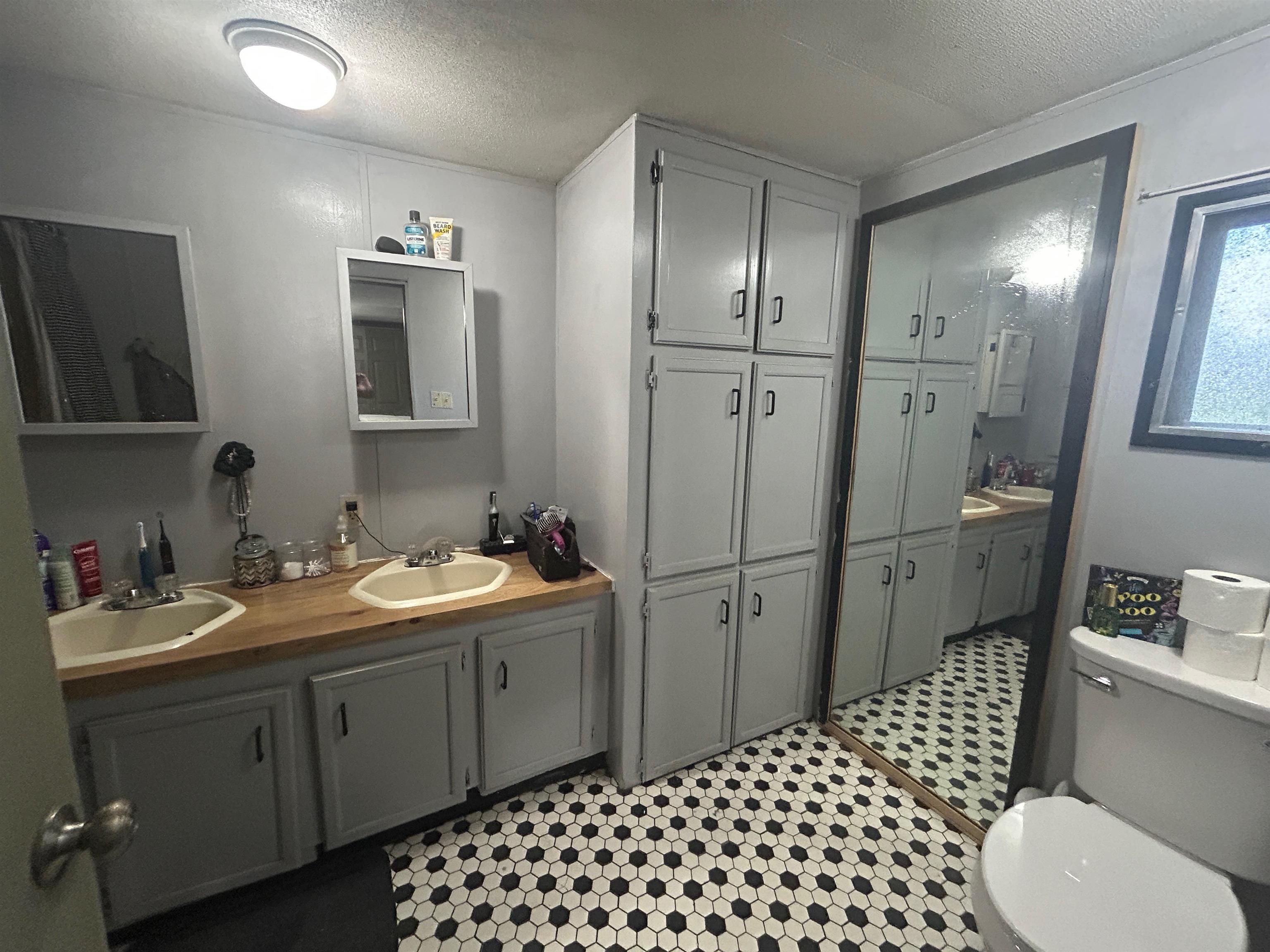 49 Limestone Lane Property Photo 11