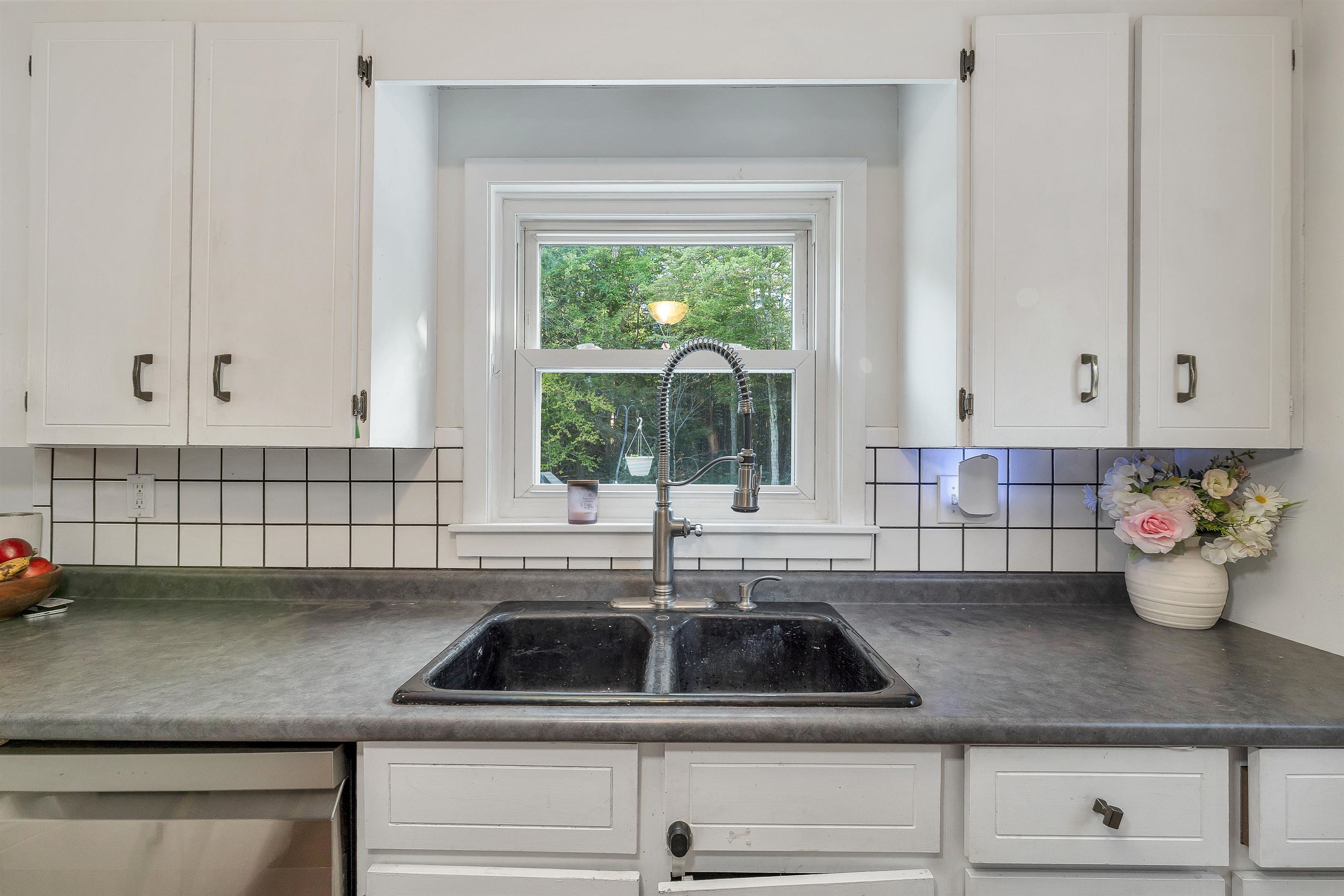 26 Brian Street Property Photo 5