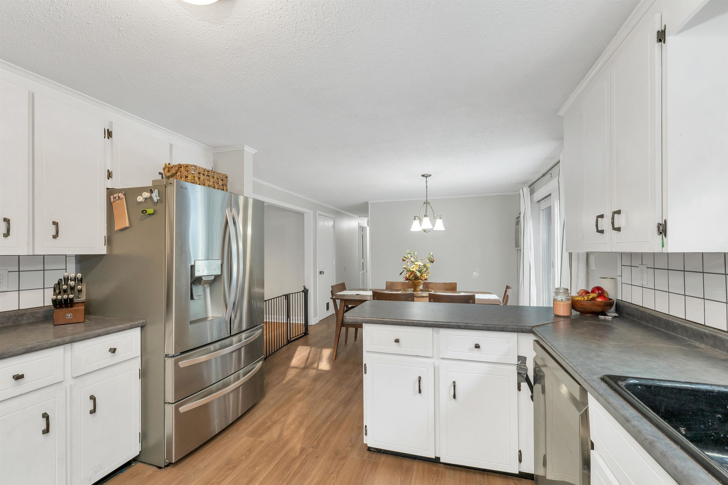 26 Brian Street Property Photo 7