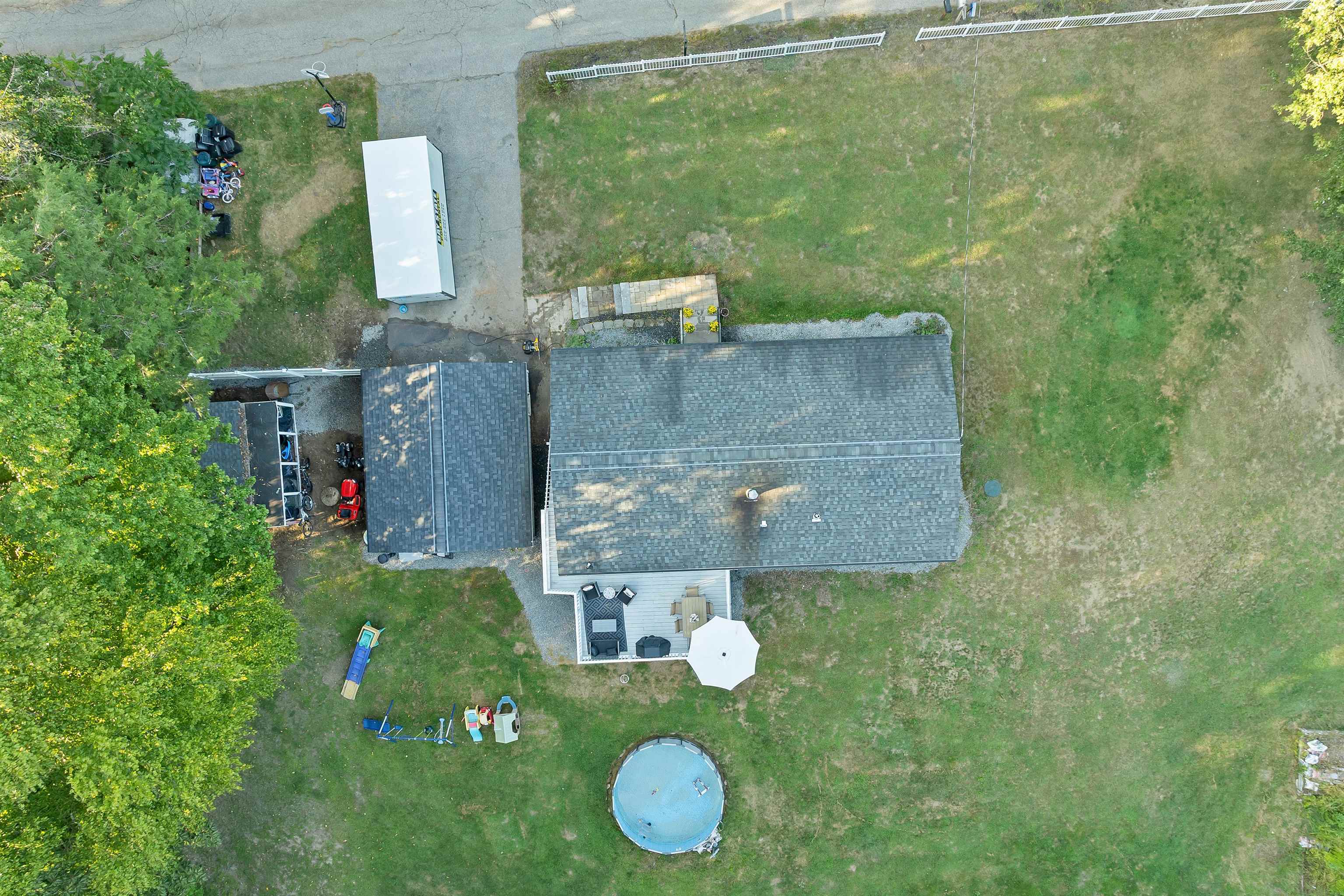 26 Brian Street Property Photo 37
