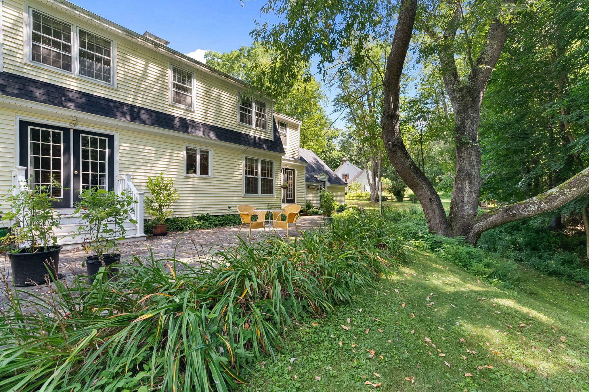 354 Orchard Street Property Photo 2