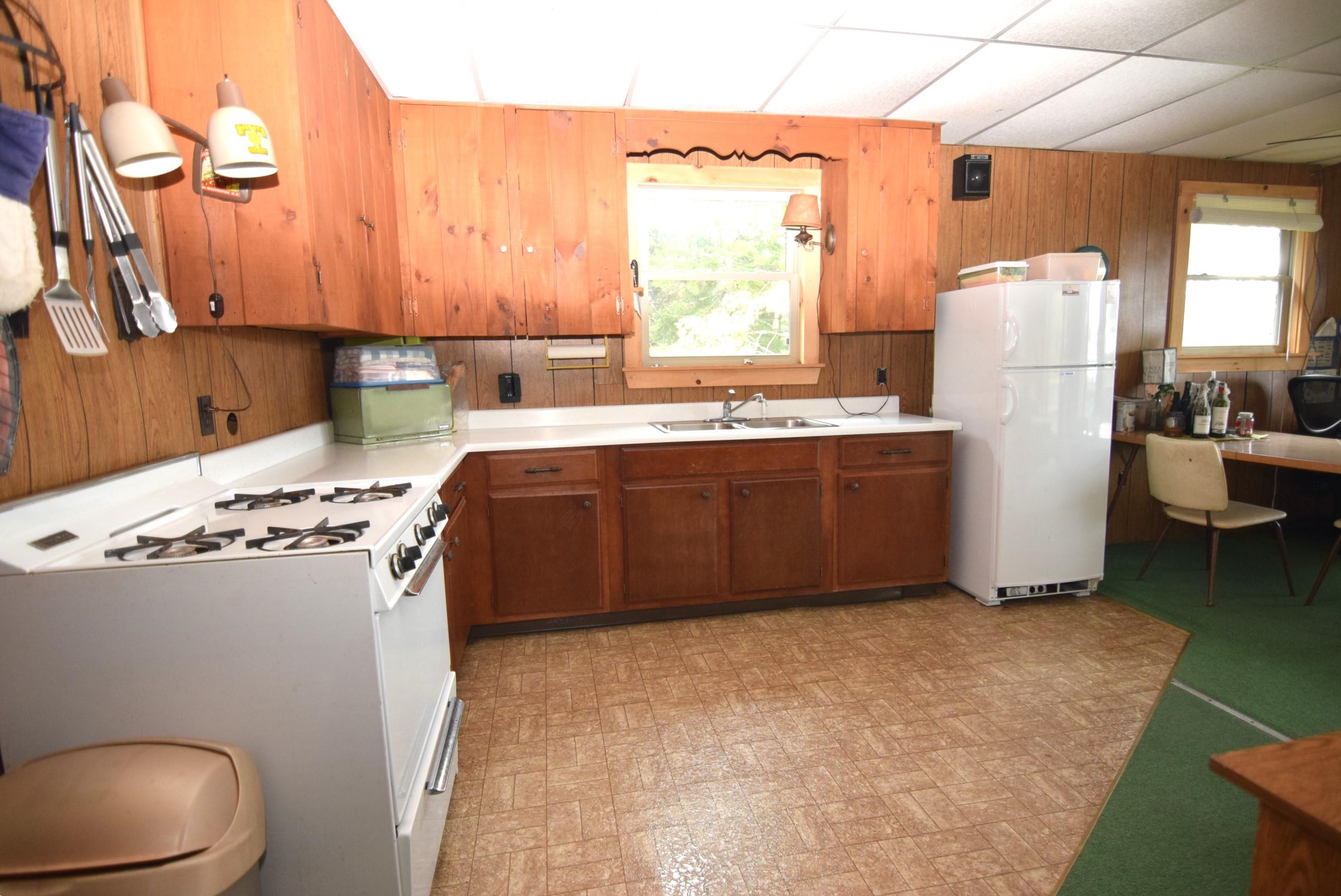 133 Earls Lane Property Photo 9