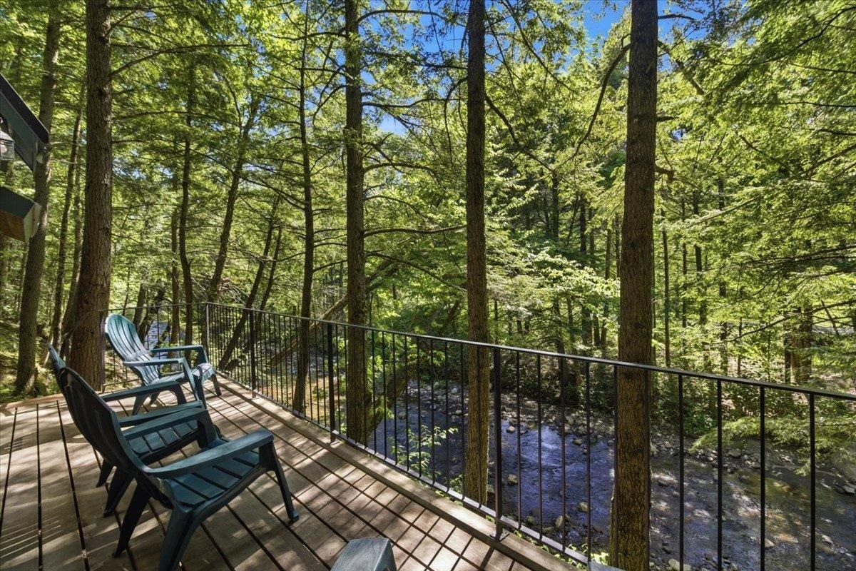 1100 Houghtonville Road Property Photo 11