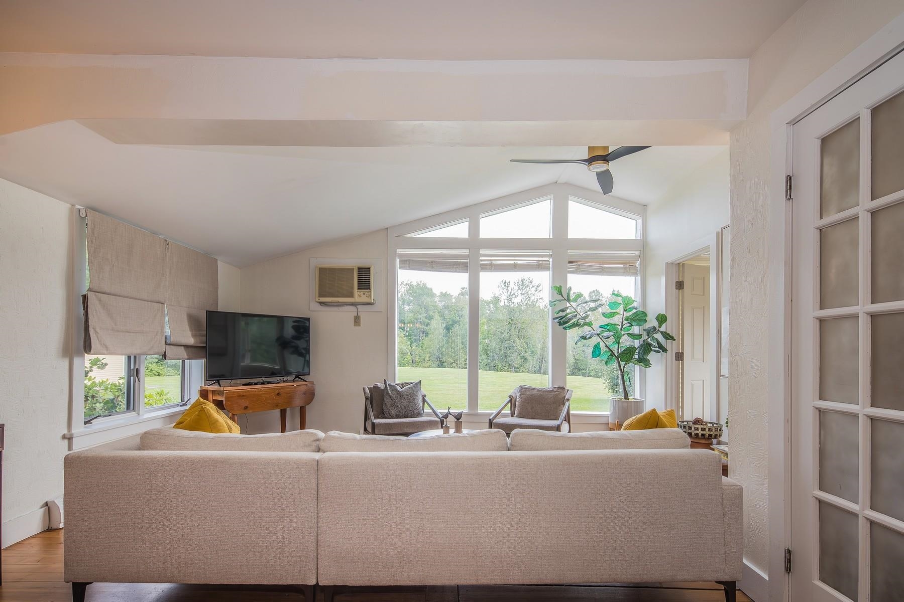 54 Red Clover Lane Property Photo 40