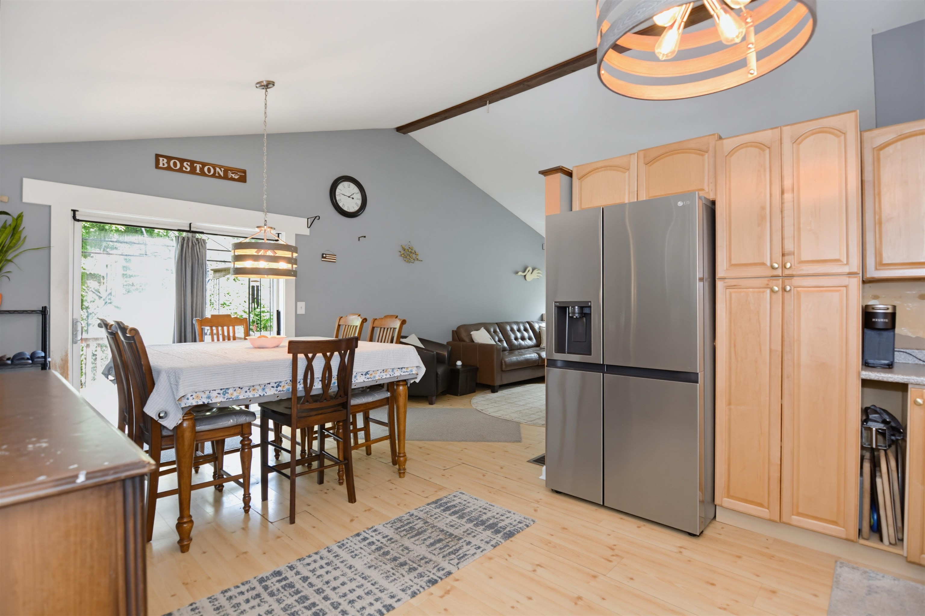 33 Redfield Circle Property Photo 10