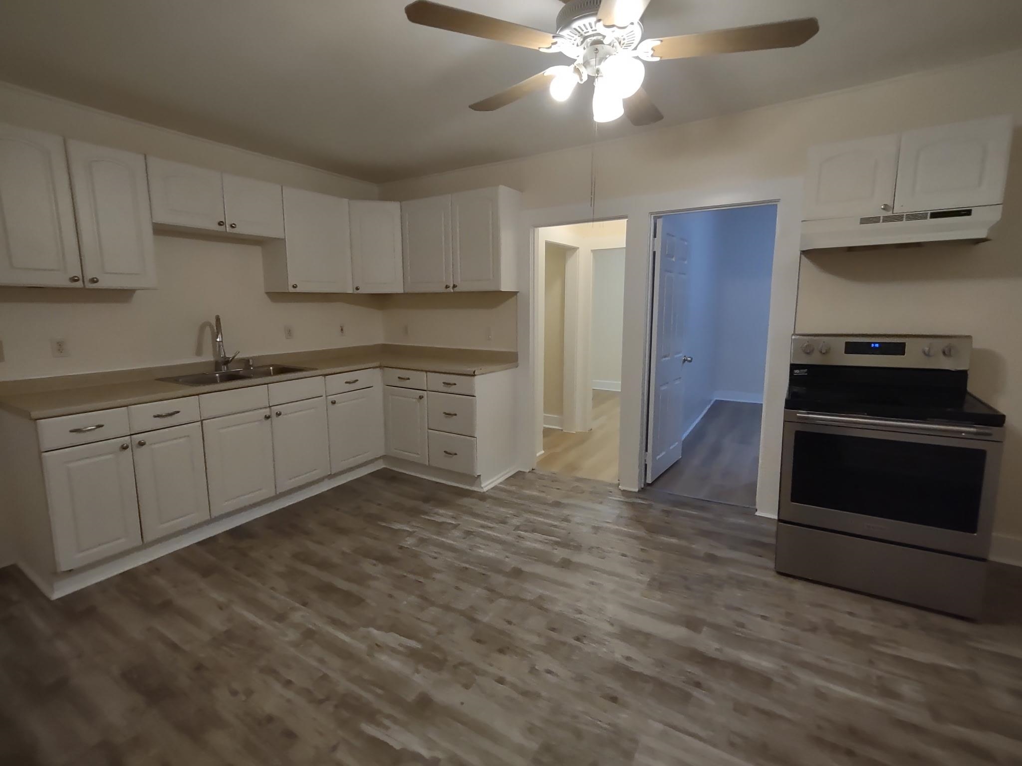 14 Stearns Court Property Photo 1