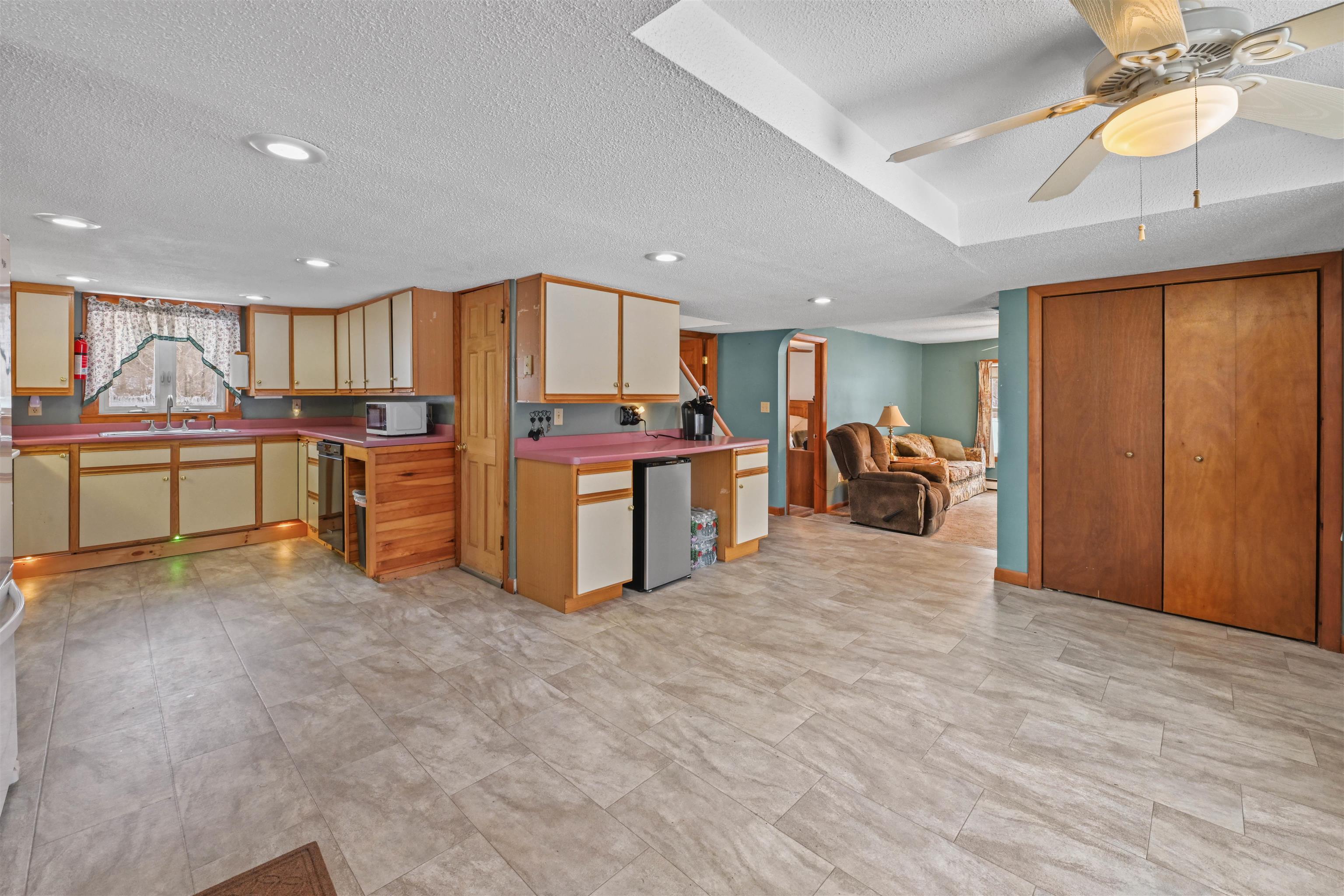218 Brook Road Property Photo 9