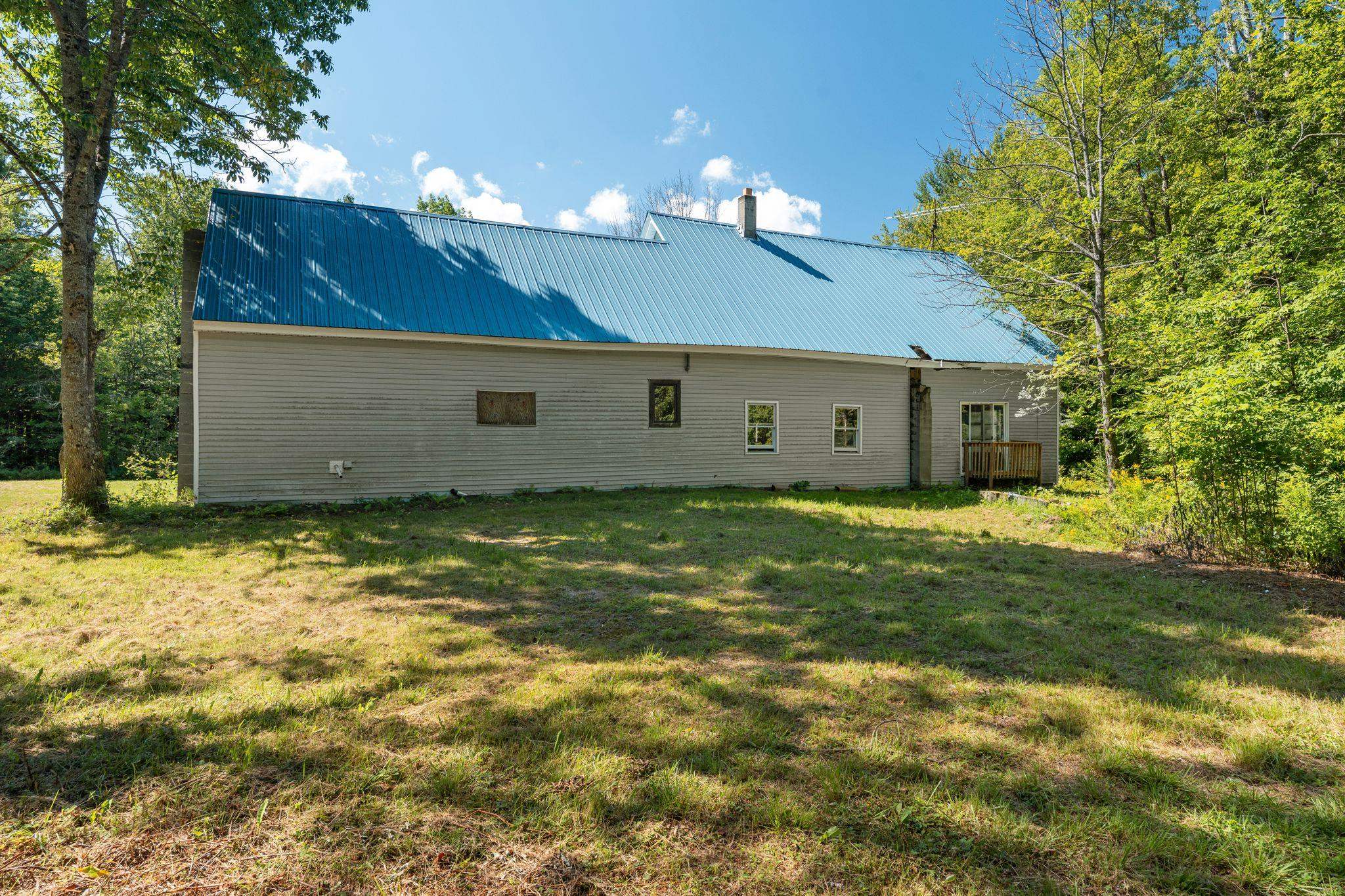 516 Cross Road Property Photo 4