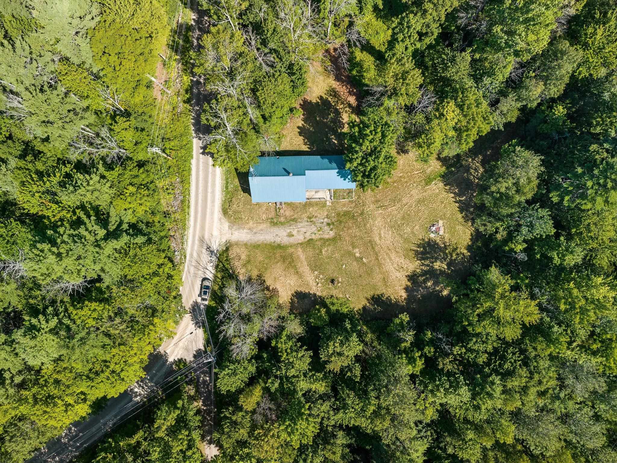 516 Cross Road Property Photo 12