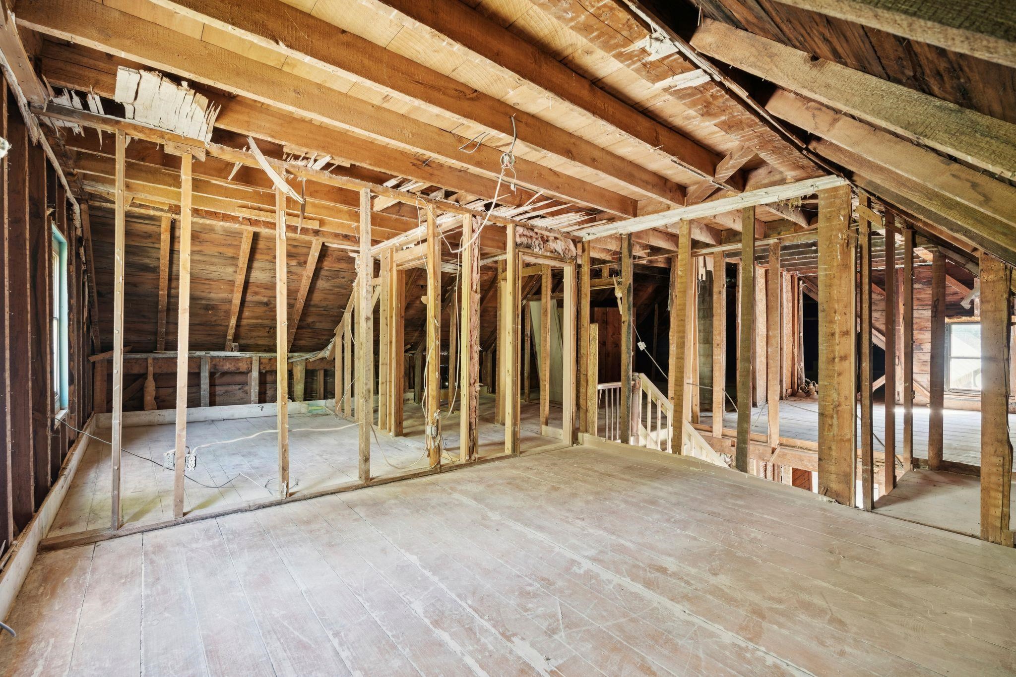 516 Cross Road Property Photo 26