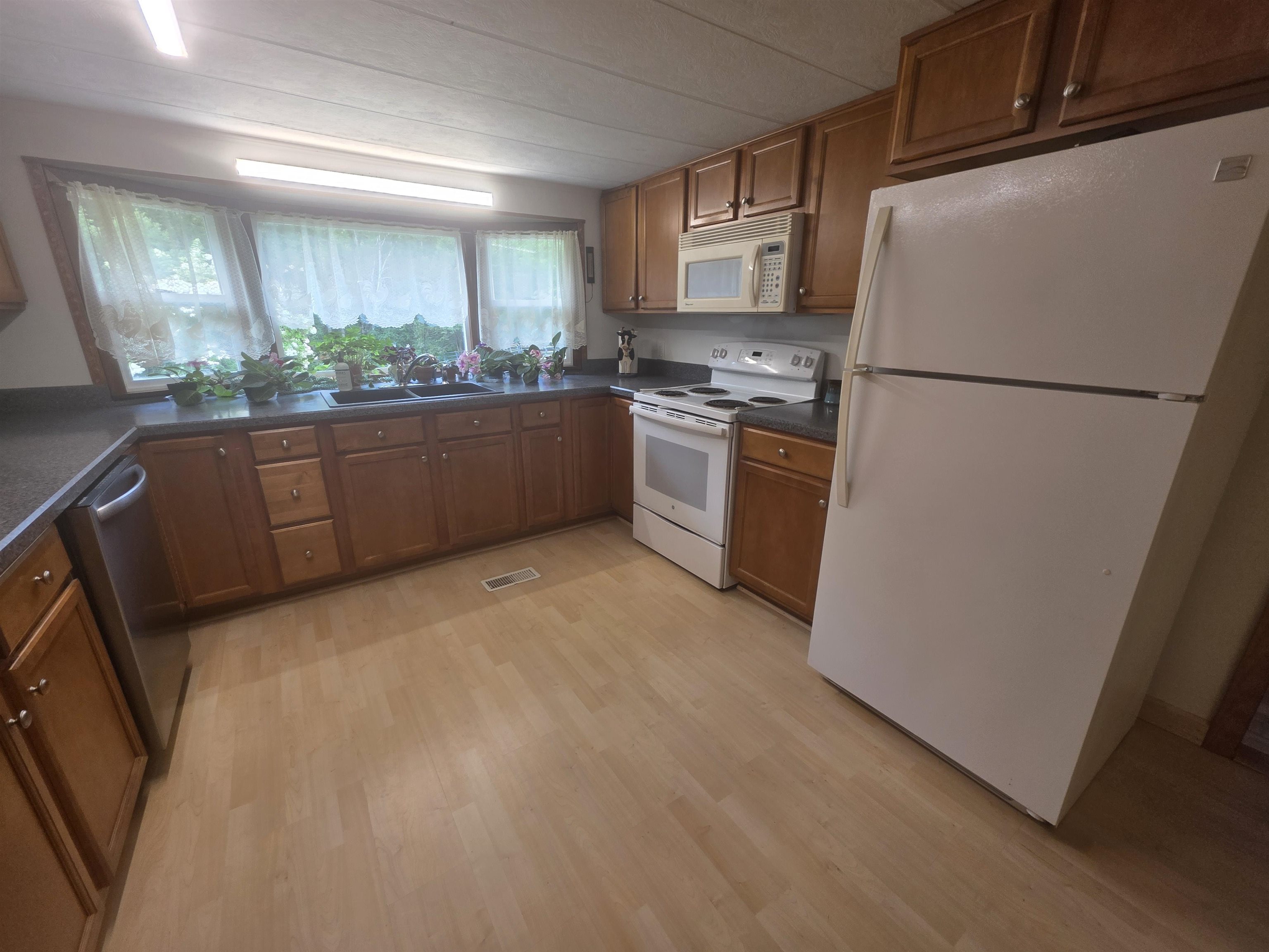 299 Firehouse Lane Property Photo 4