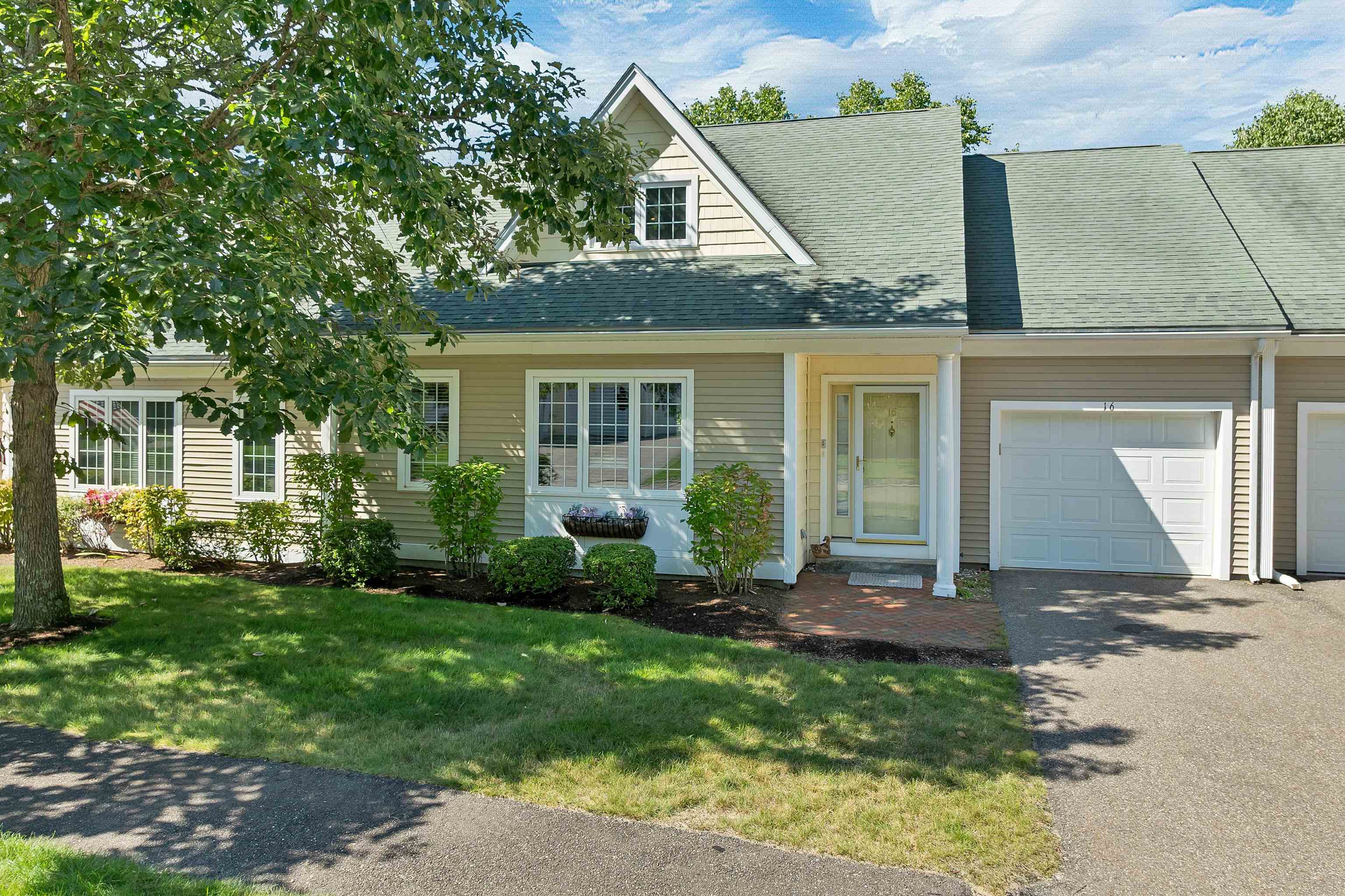 16 Abbey Lane Property Photo 2