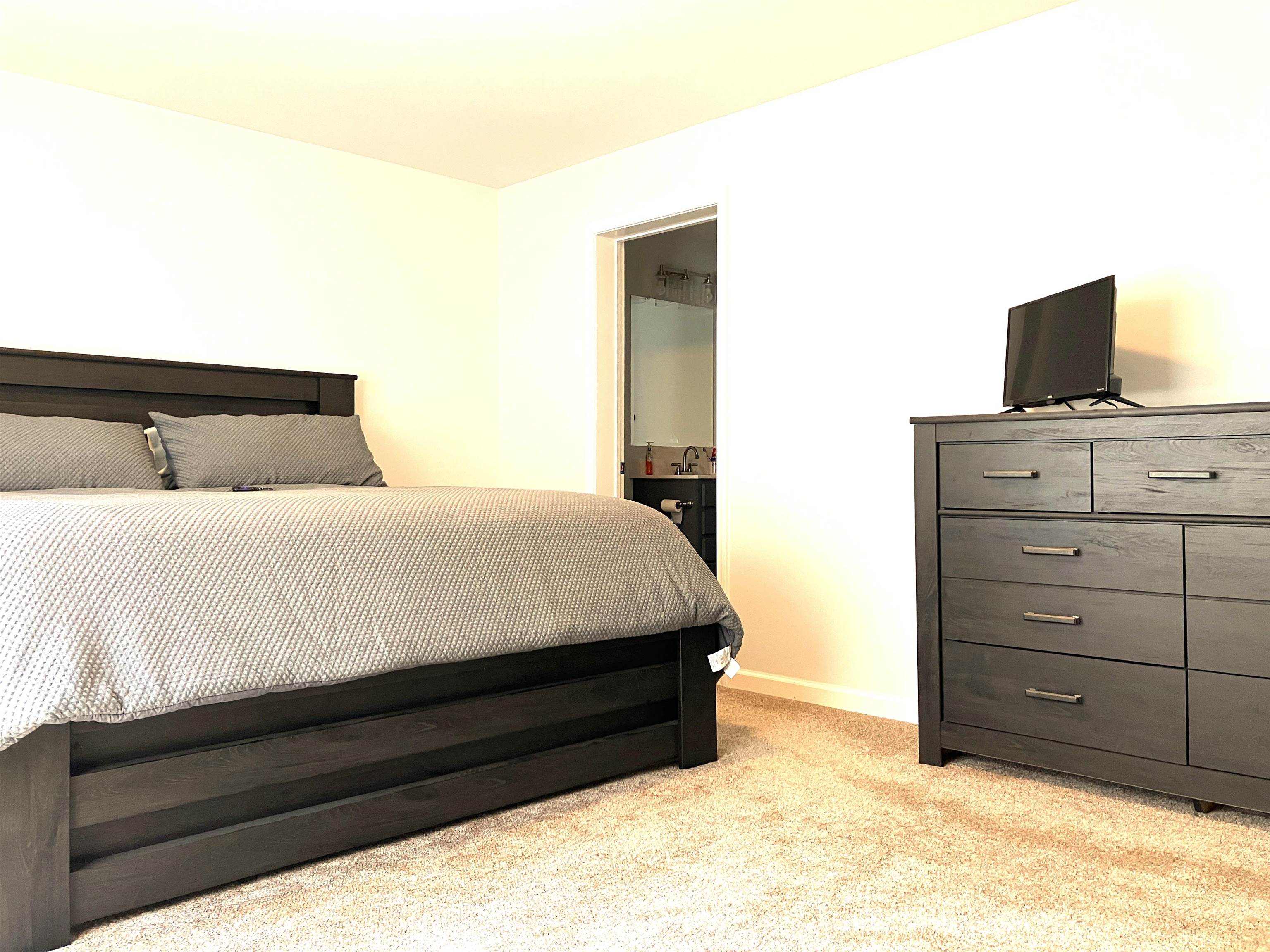 47 Upper Howes Road Property Photo 11