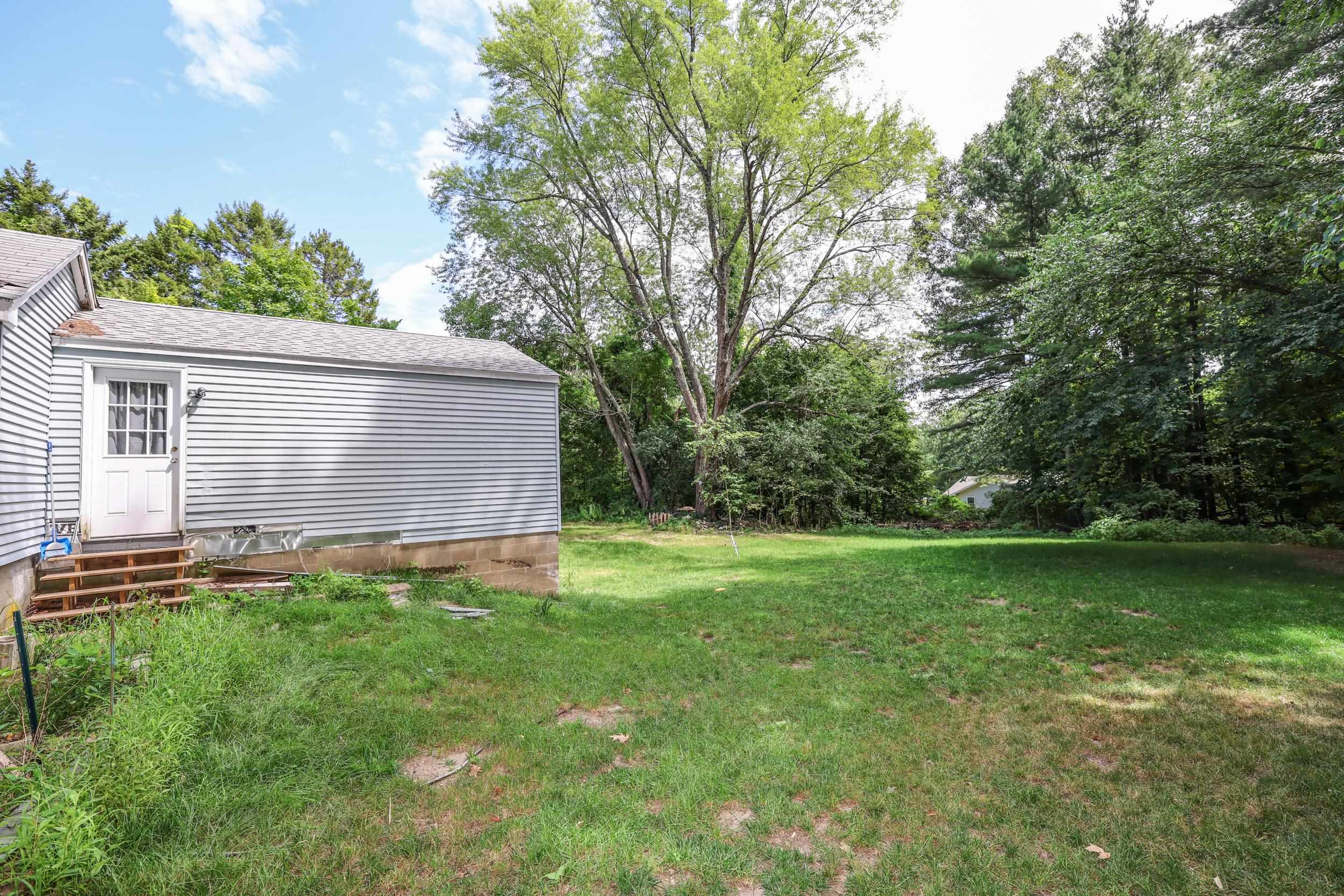 10 Kendall Pond Road Property Photo 27
