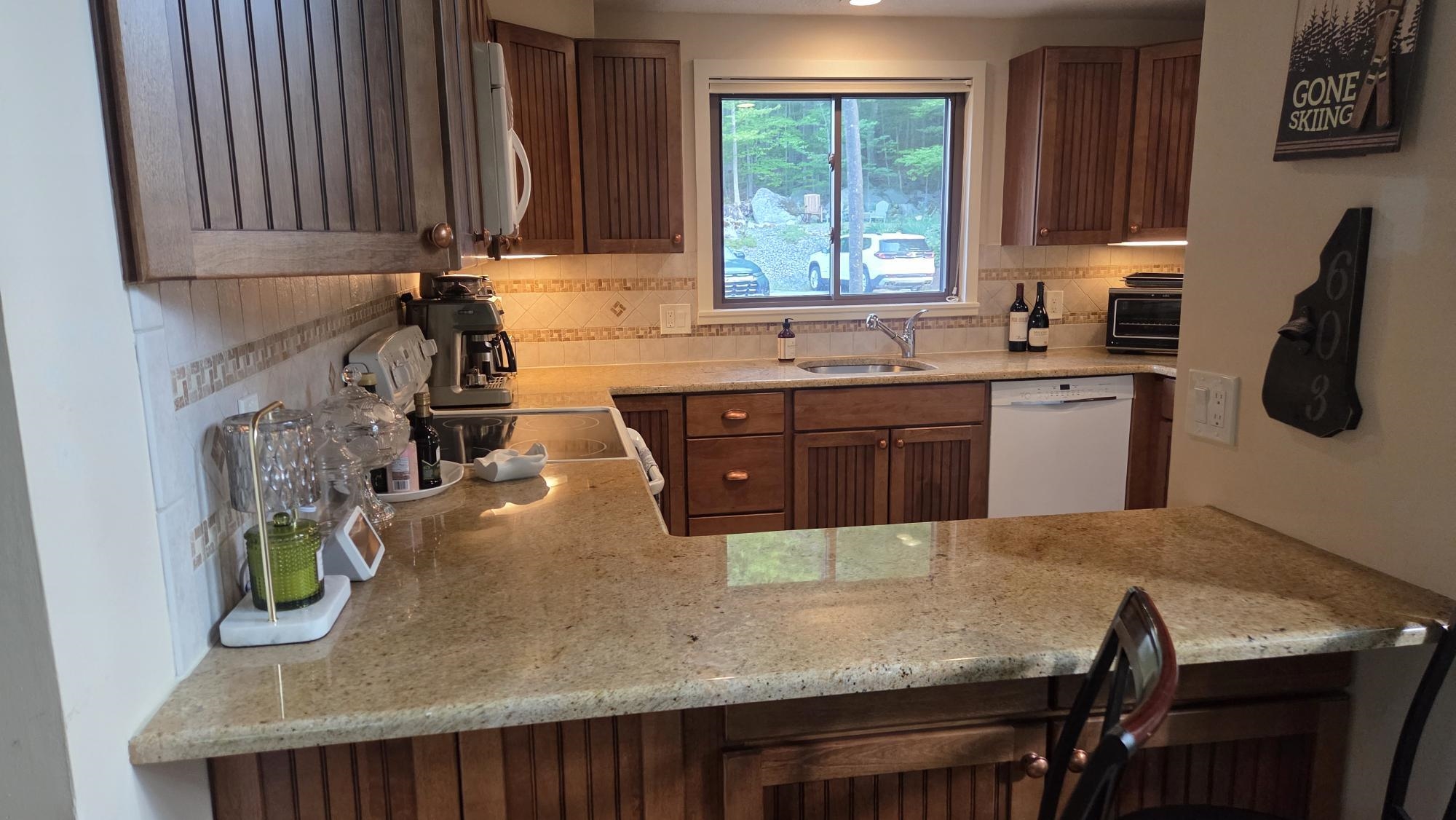 37 Whaleback Road Property Photo 2