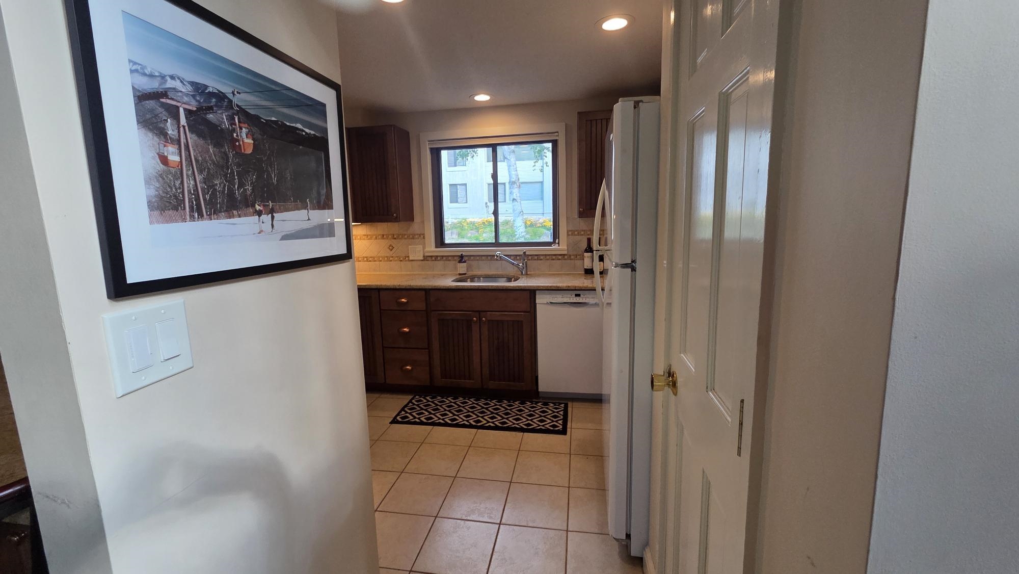 37 Whaleback Road Property Photo 4