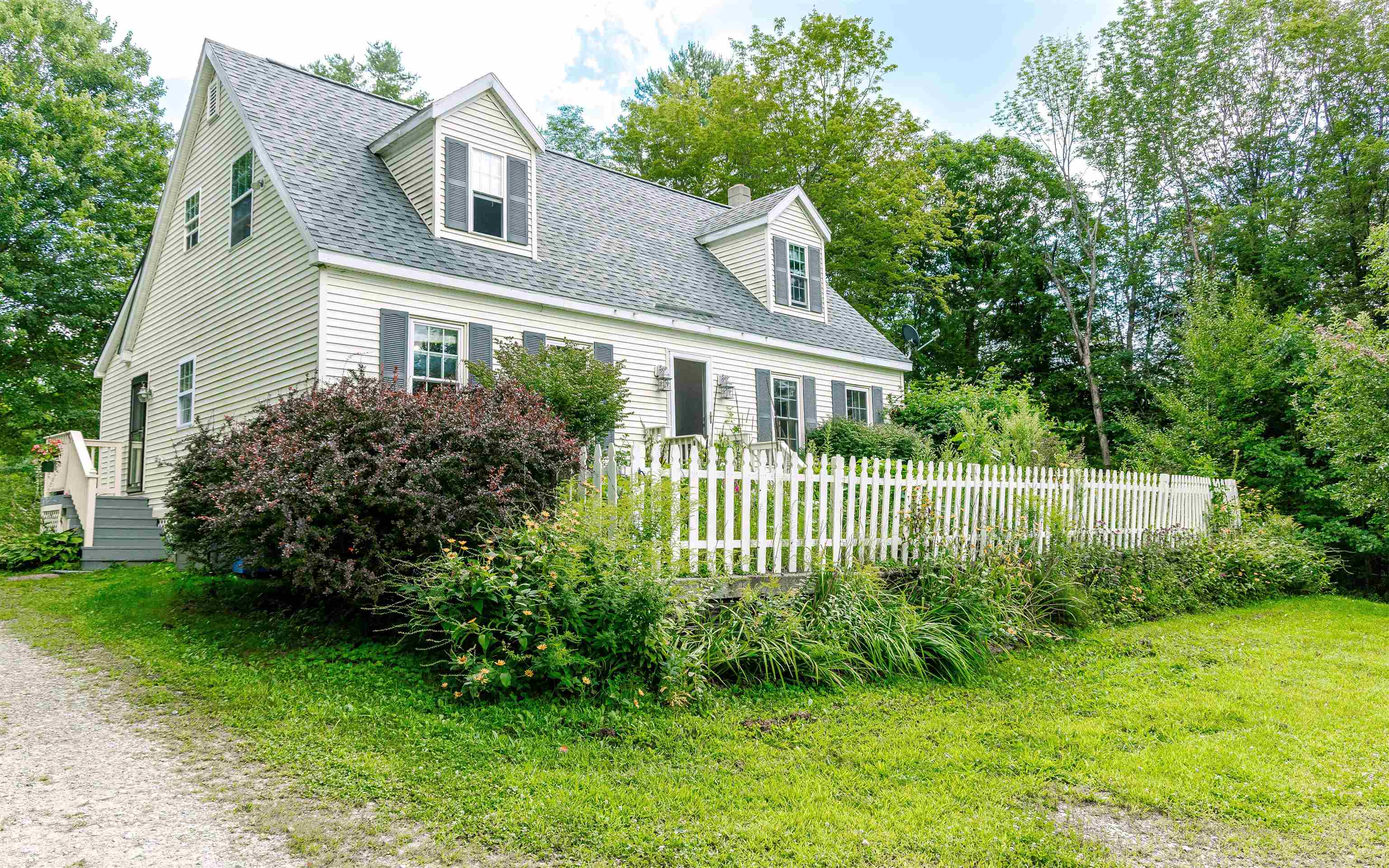 548 Crow Hill Road Property Photo 1