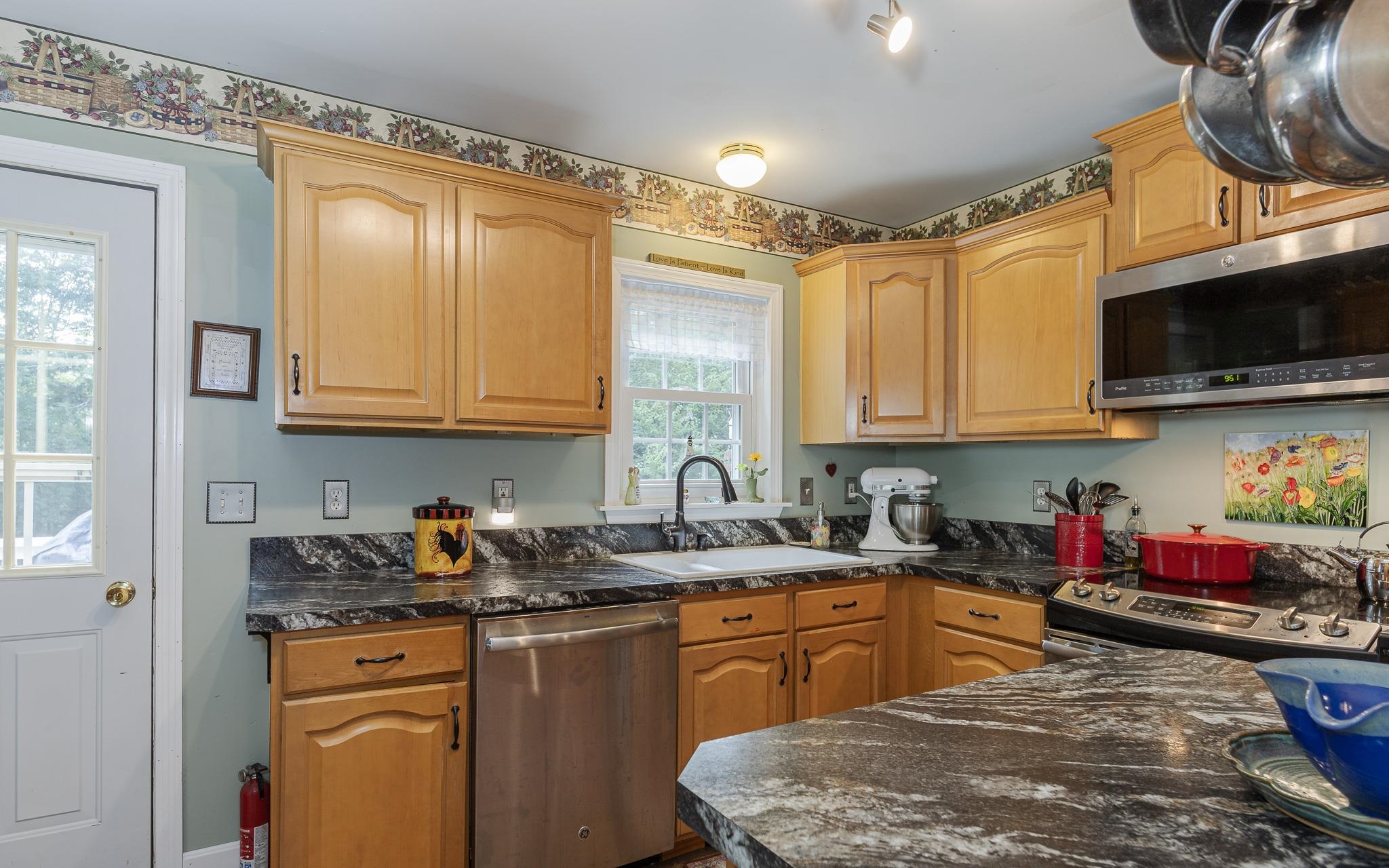 548 Crow Hill Road Property Photo 7
