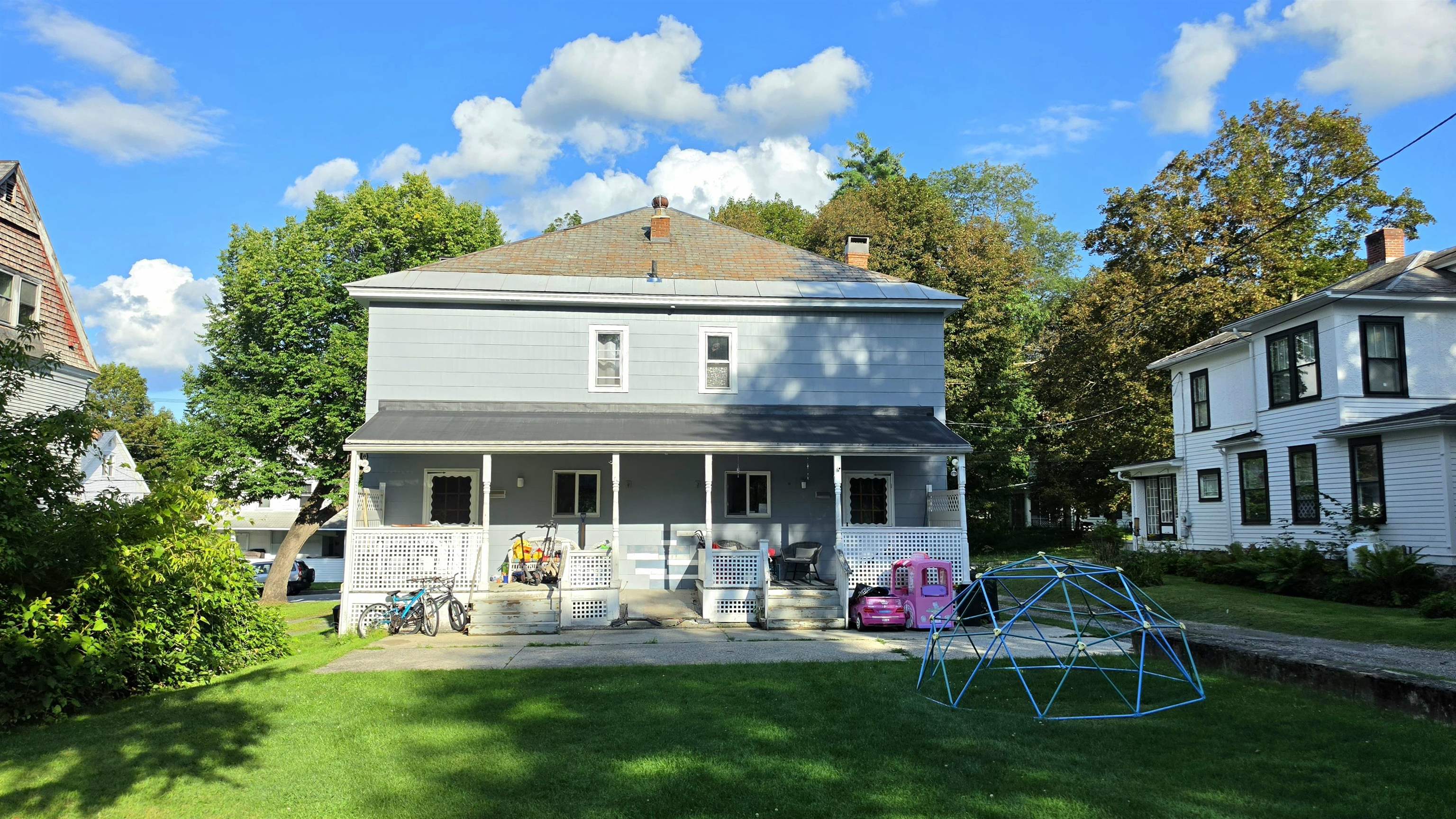 219-221 Washington Avenue Property Photo 5