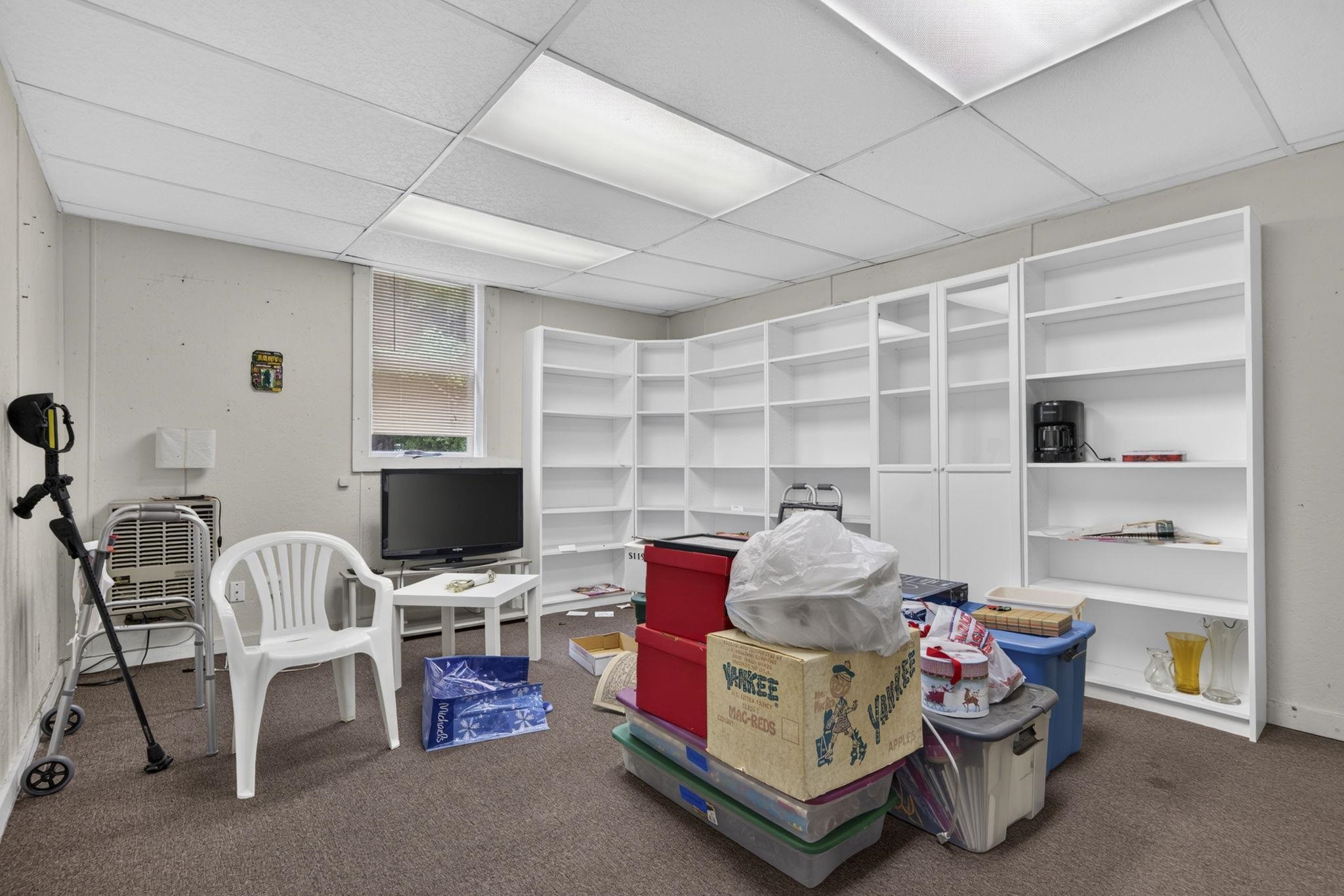 18 School Street Property Photo 20
