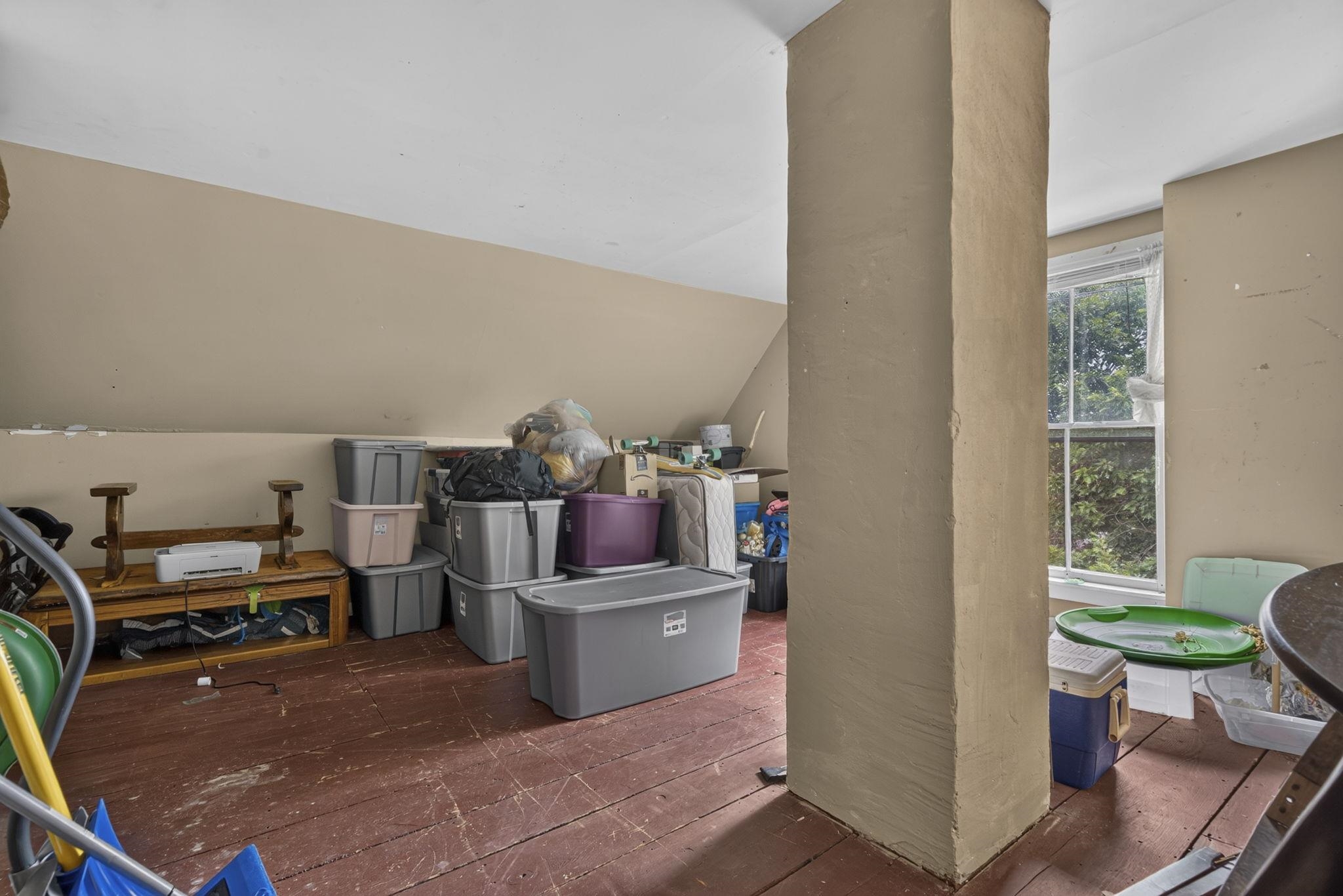 18 School Street Property Photo 38