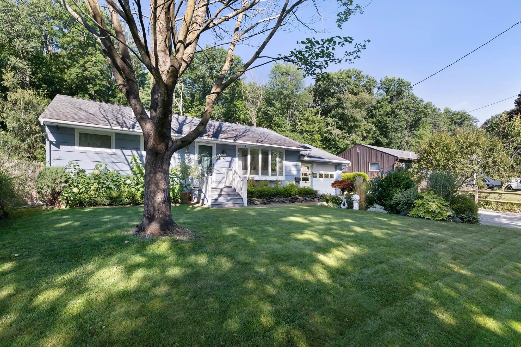 25 Mills Avenue Property Photo 1