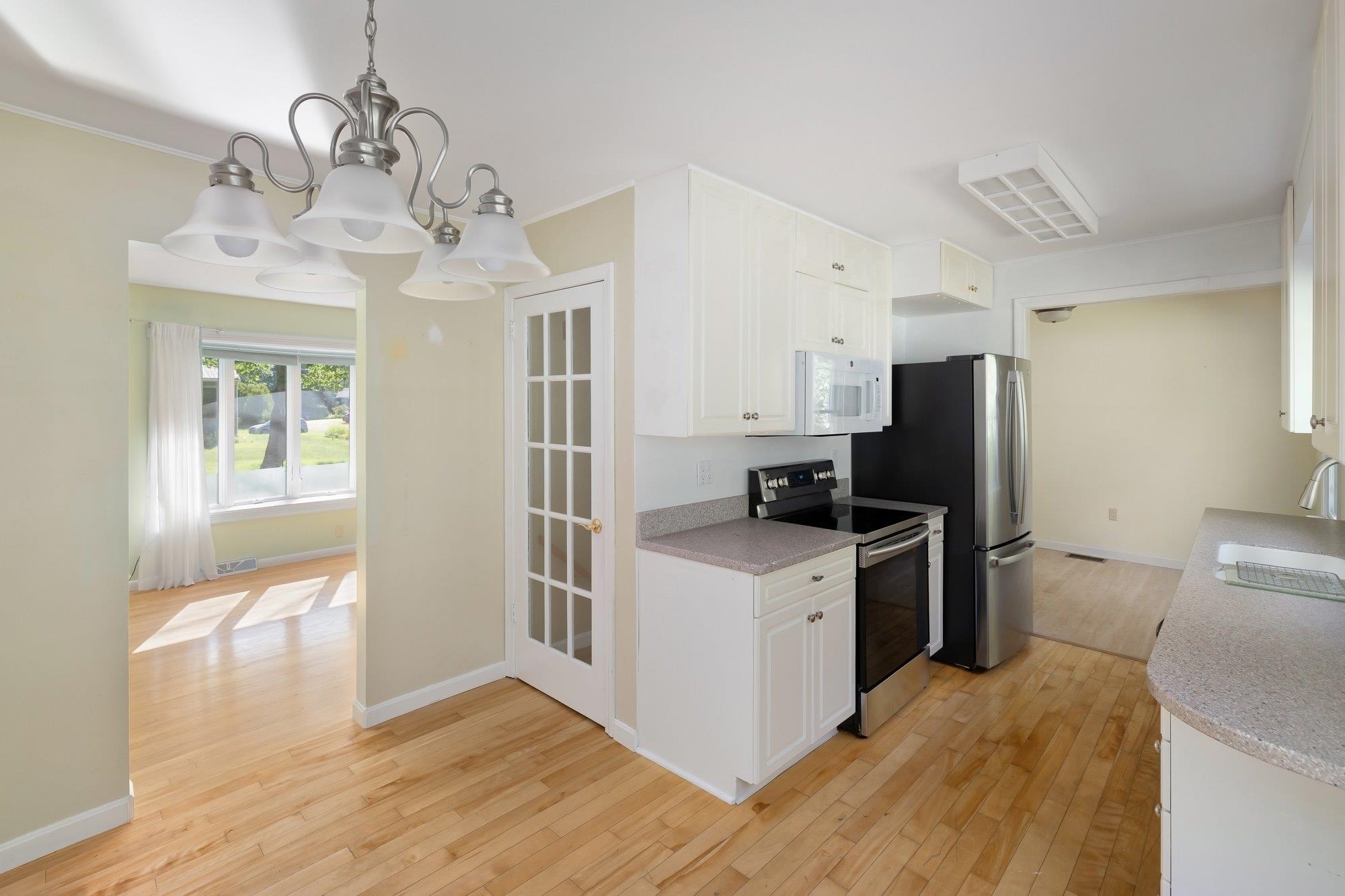 25 Mills Avenue Property Photo 16