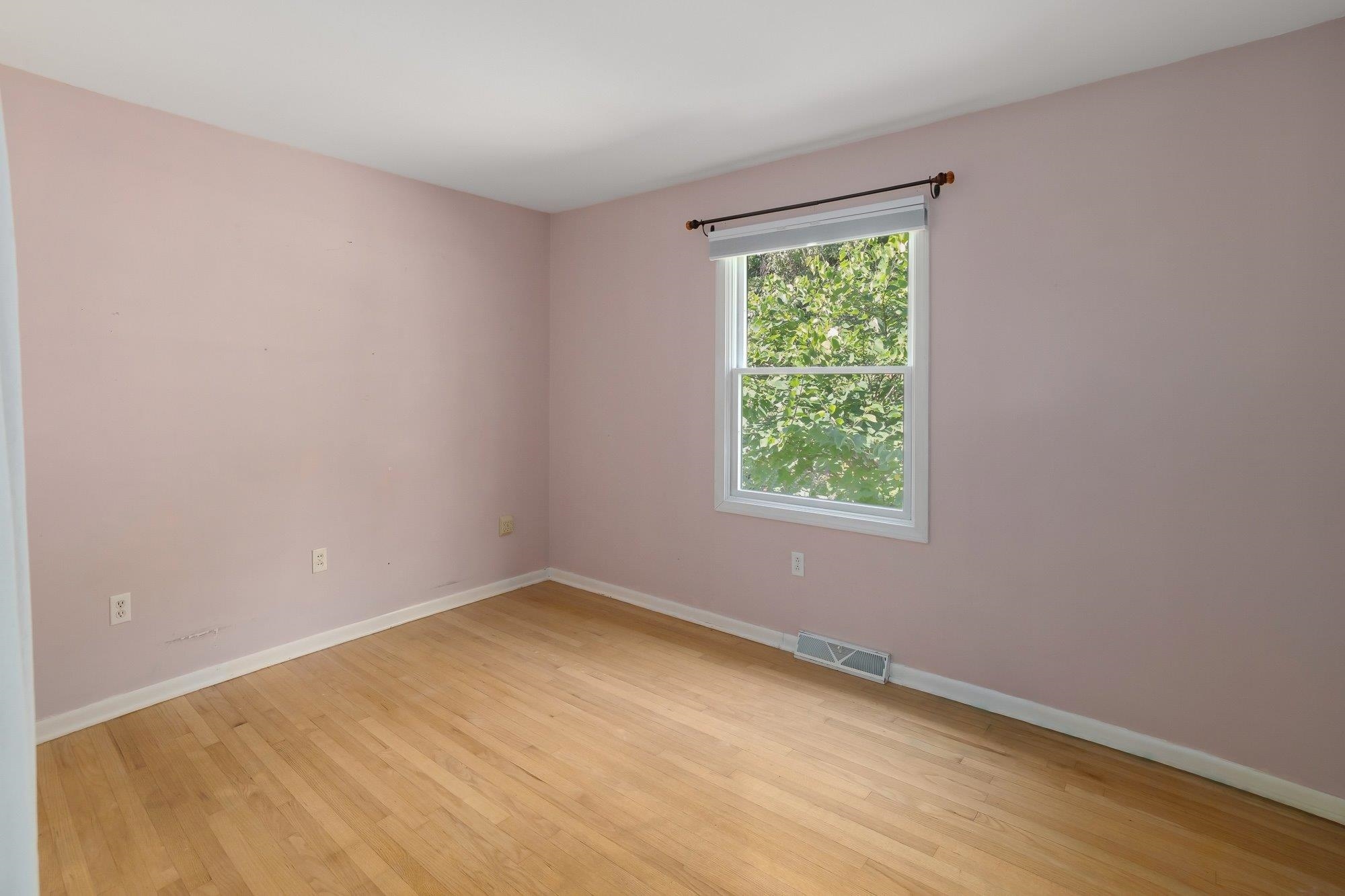 25 Mills Avenue Property Photo 19