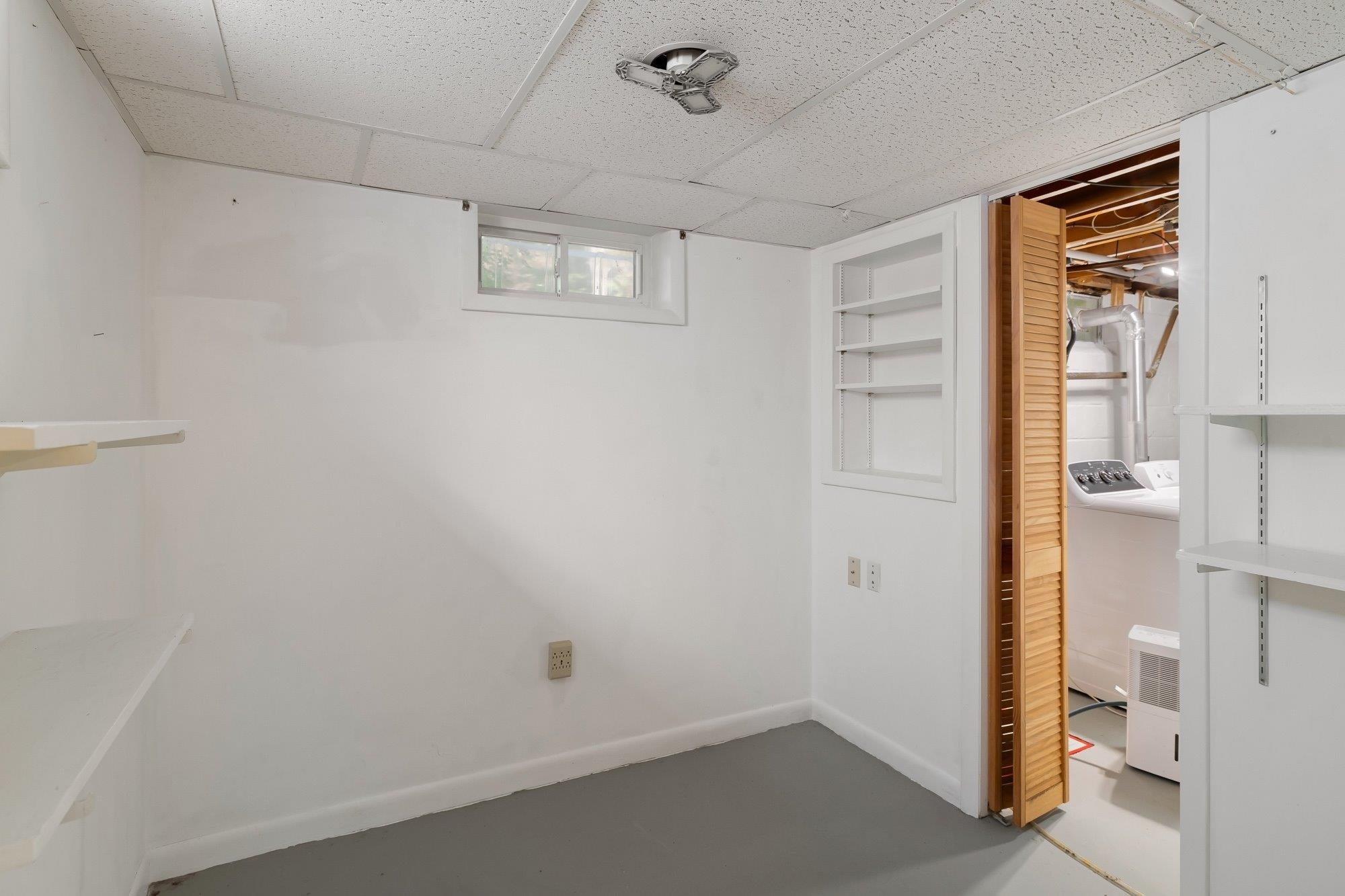 25 Mills Avenue Property Photo 27