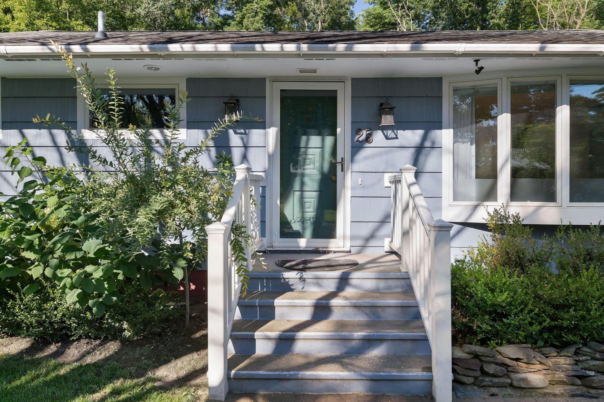 25 Mills Avenue Property Photo 30