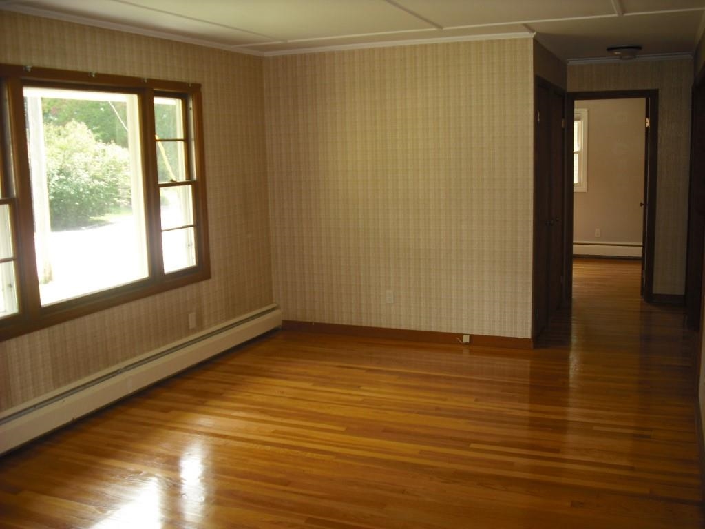 30 Fox Circle Property Photo 5