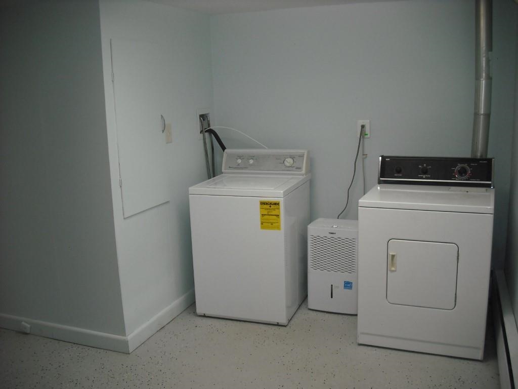 30 Fox Circle Property Photo 24
