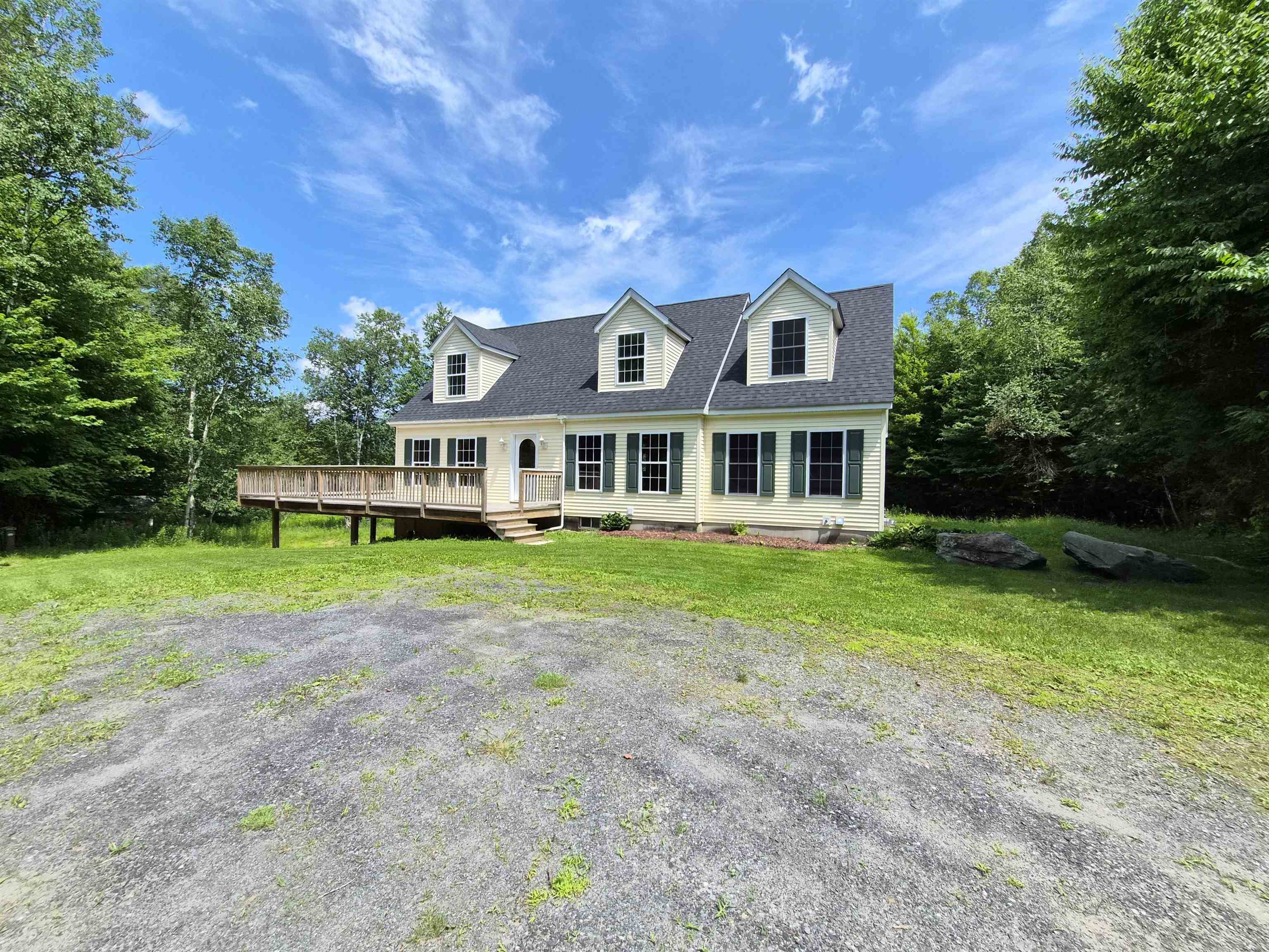 1576 Ripley Road Property Photo 2