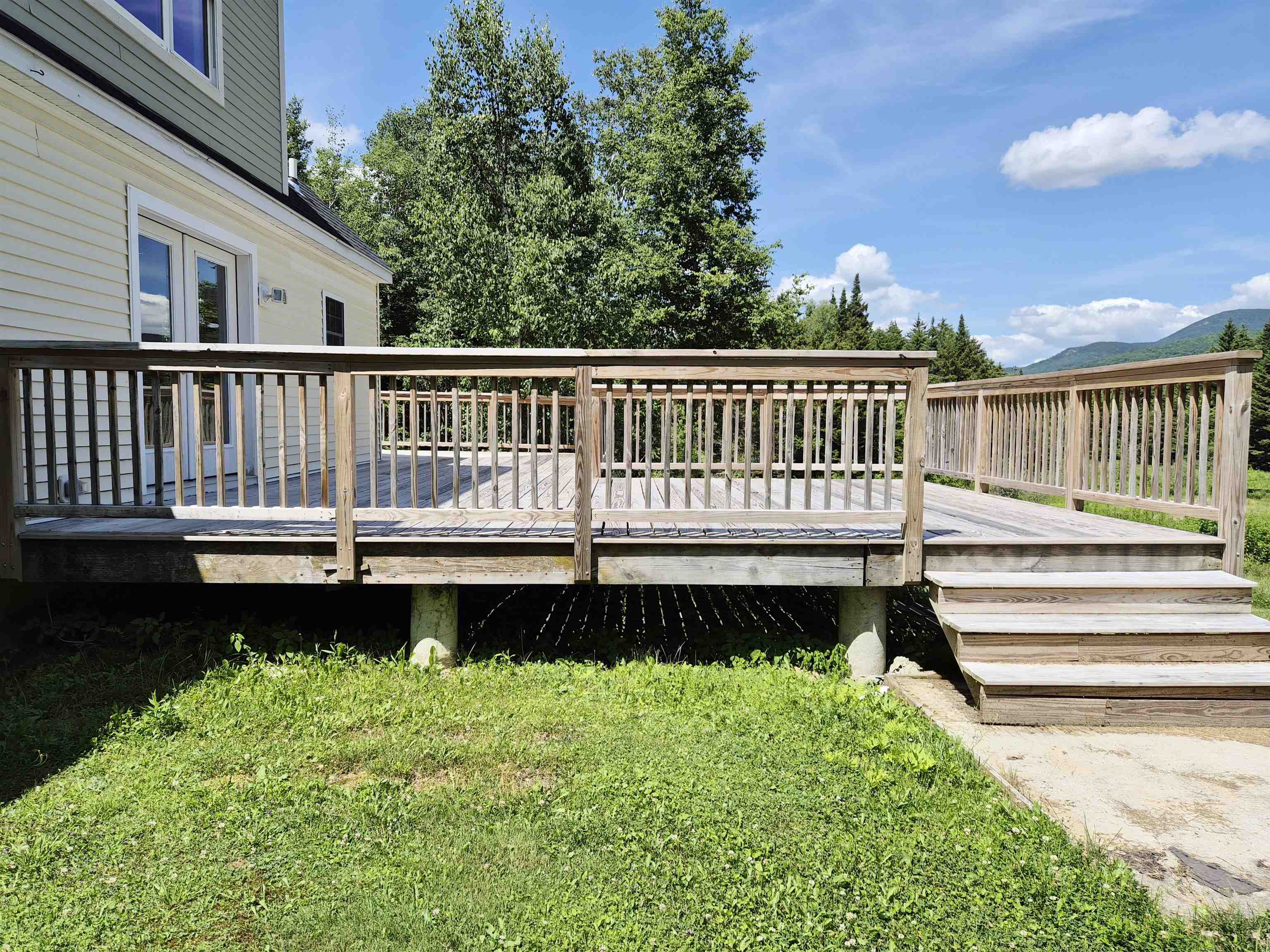 1576 Ripley Road Property Photo 3